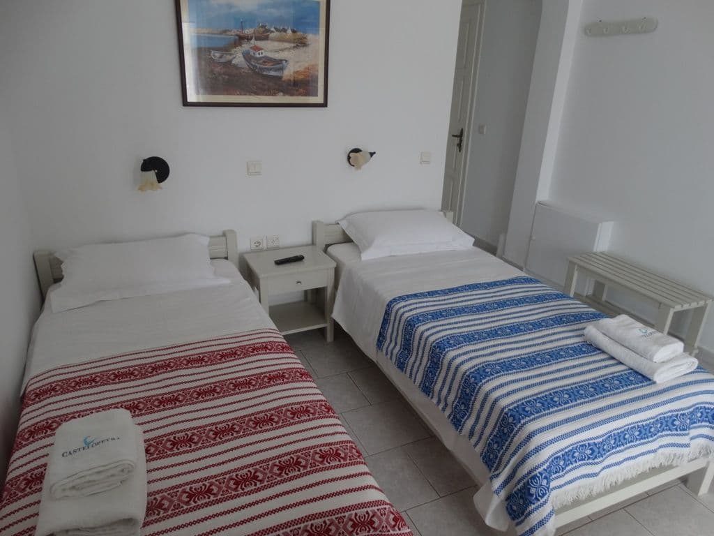 room-types-CASTELOPET-DBL9-0.jpg