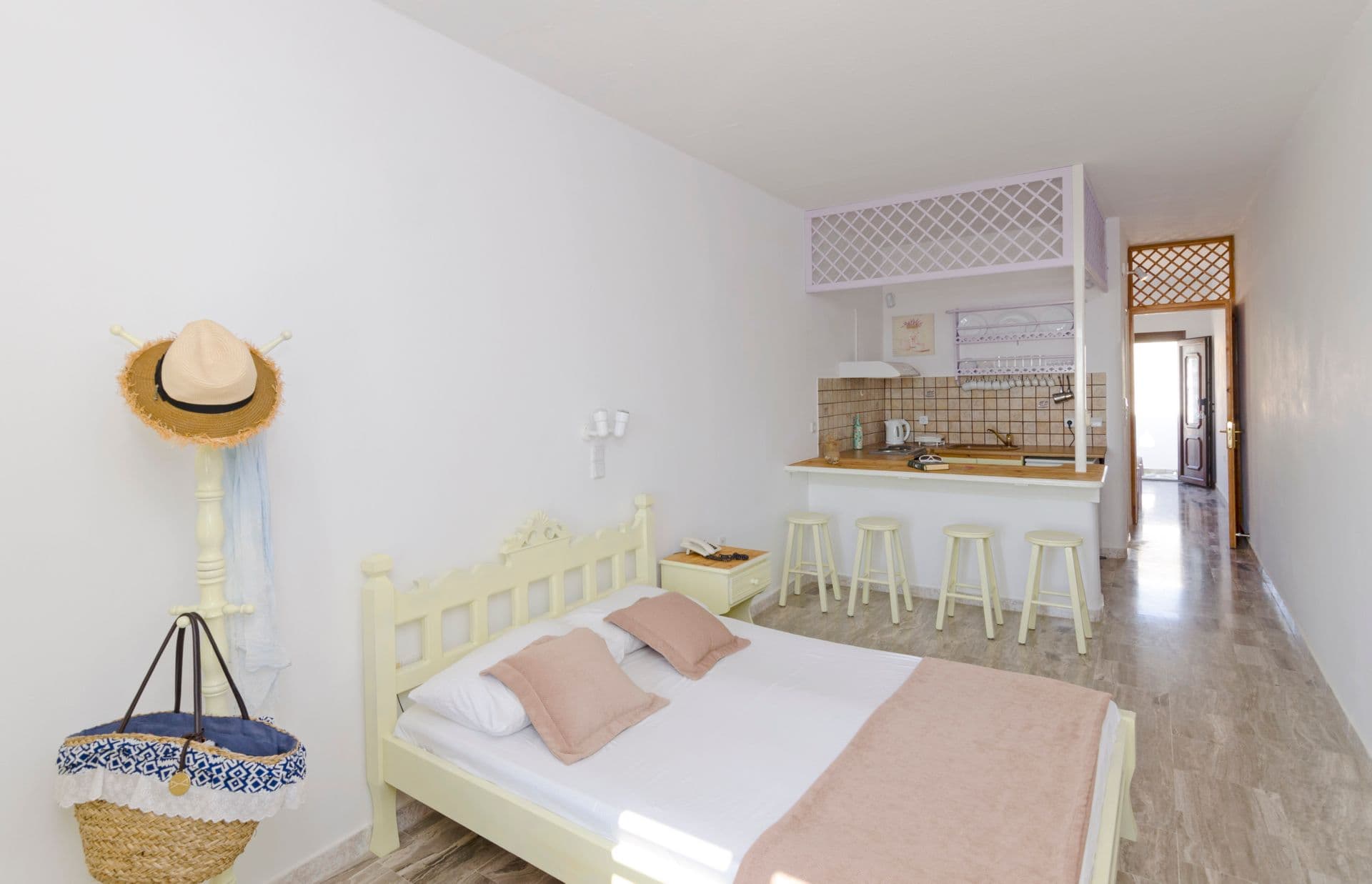 room-types-CASTILLIO-FOR3-0.jpg