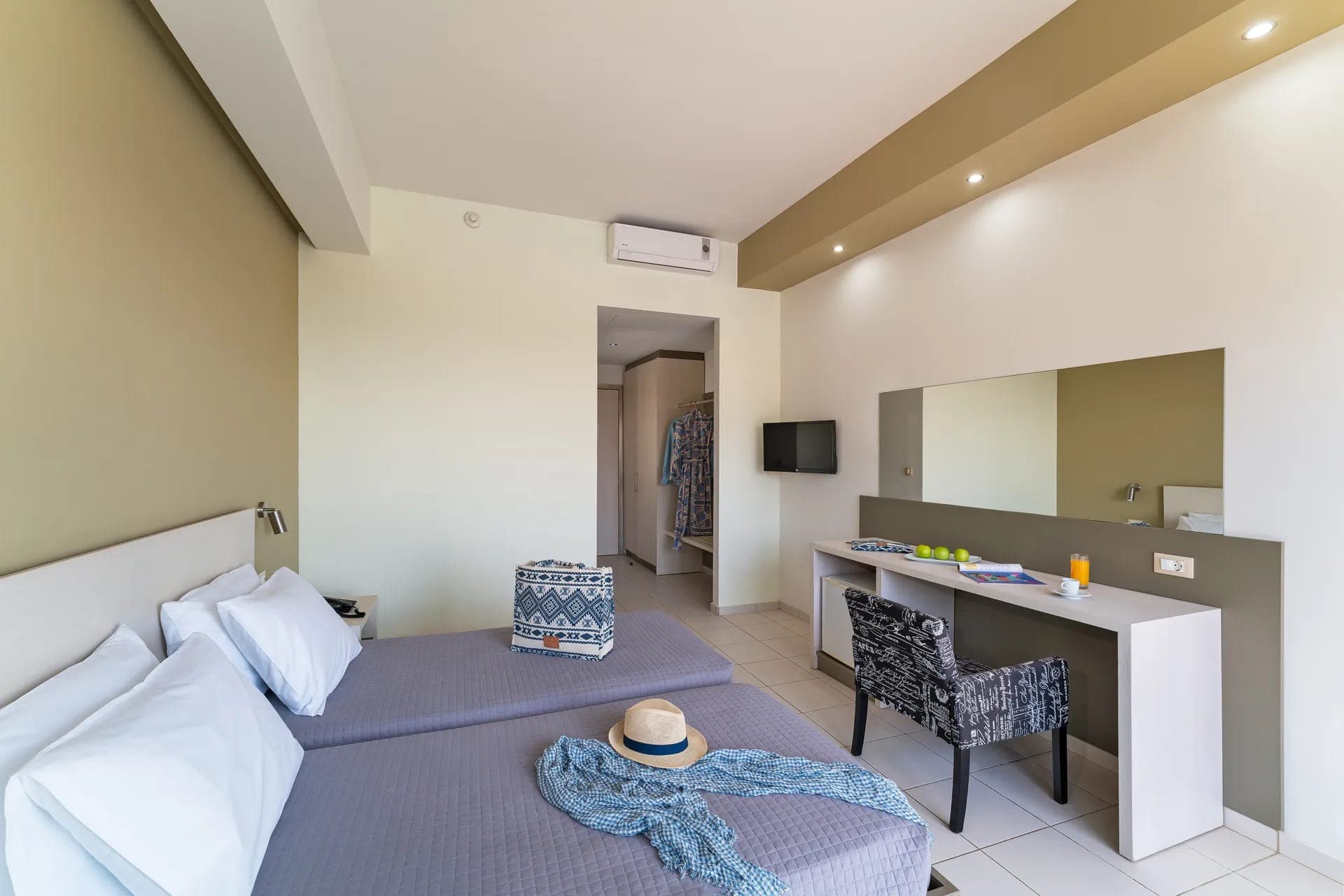 room-types-CATHRINRHO-SUPTPL-0.jpg
