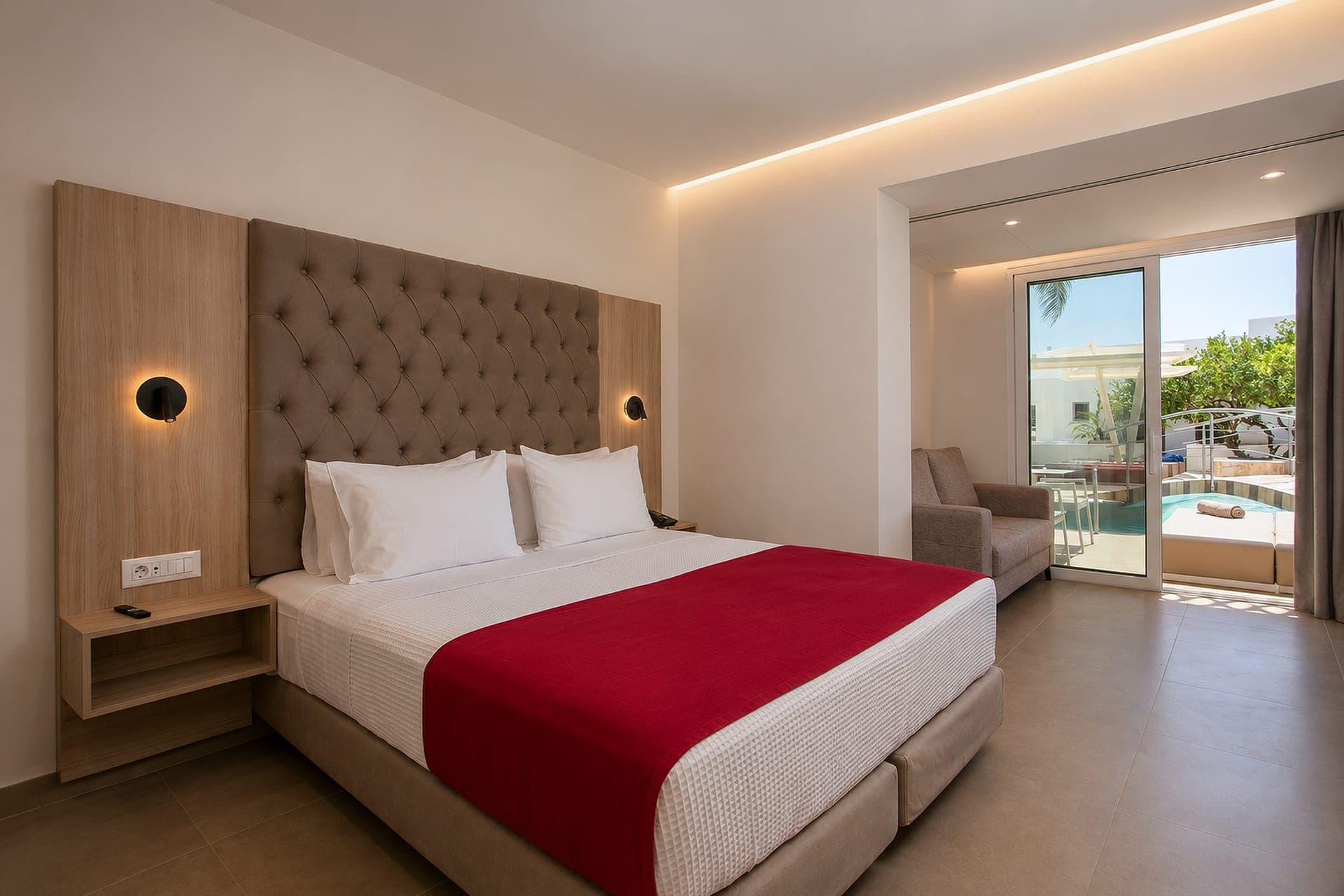 room-types-CAVALIERIS-POOL-0.jpg
