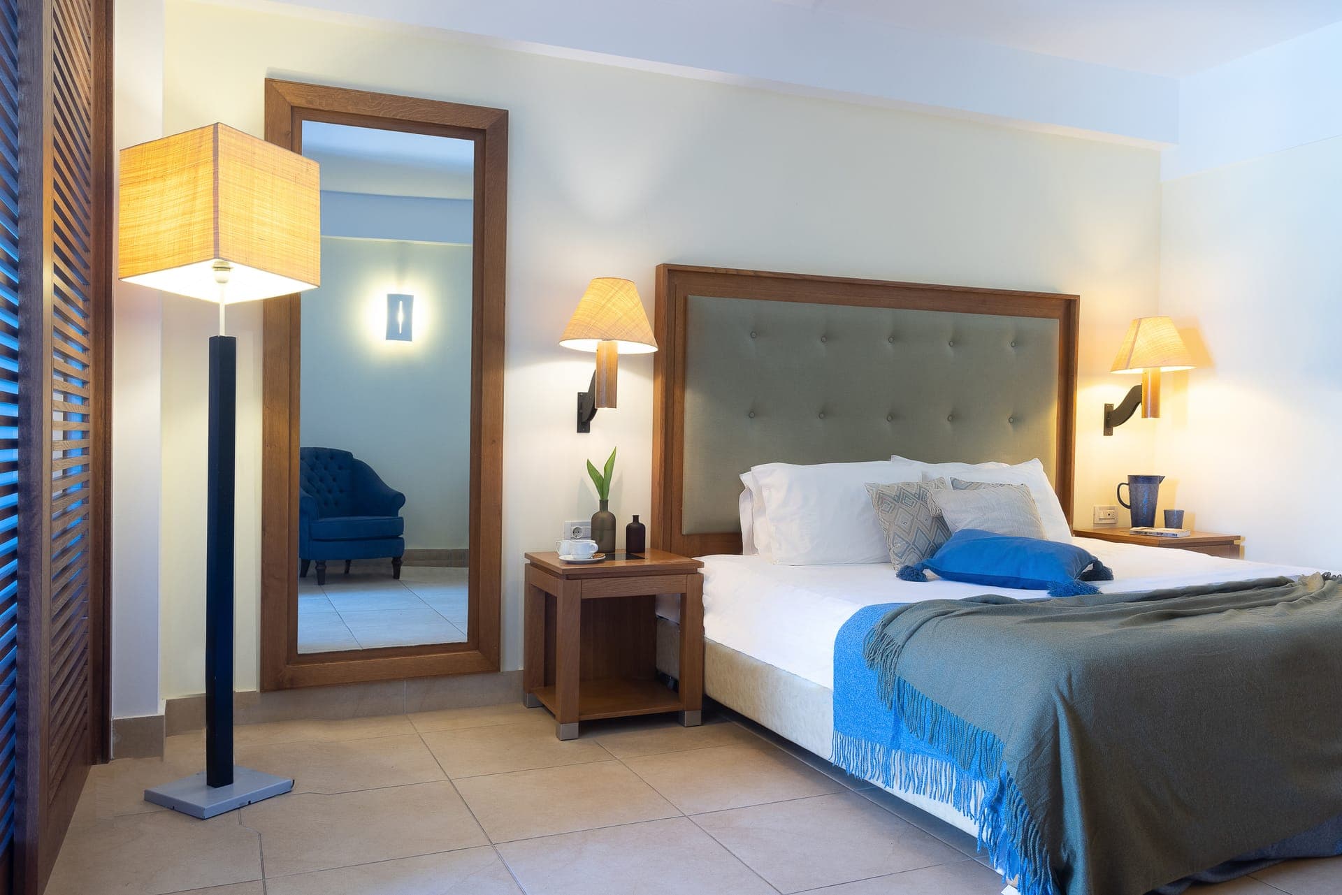 Deluxe Family Room - Interior
