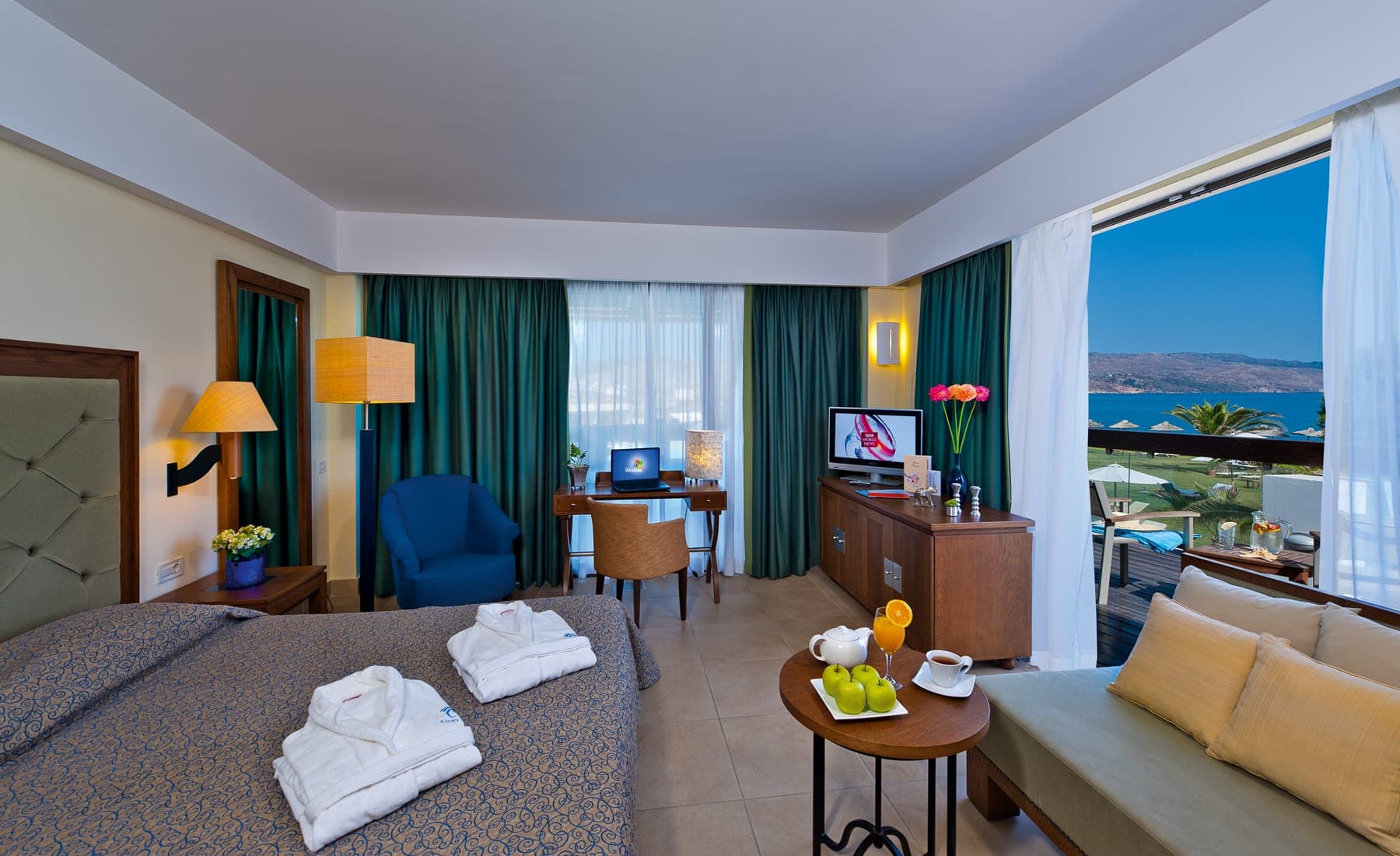 Superior Double Beach Front - Interior