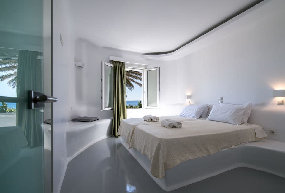 room-types-CAVOSTINOS-APART-0.jpg