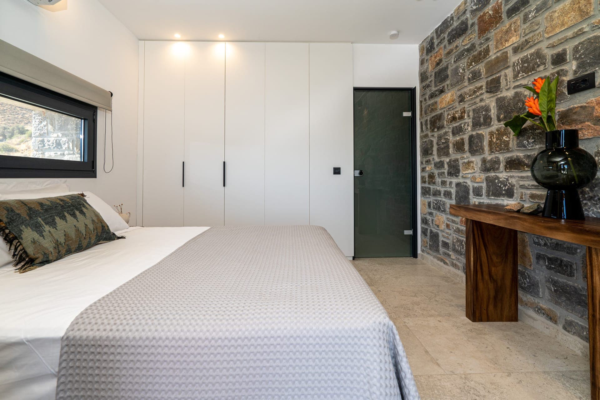 room-types-CELINERES-RIII-0.jpg