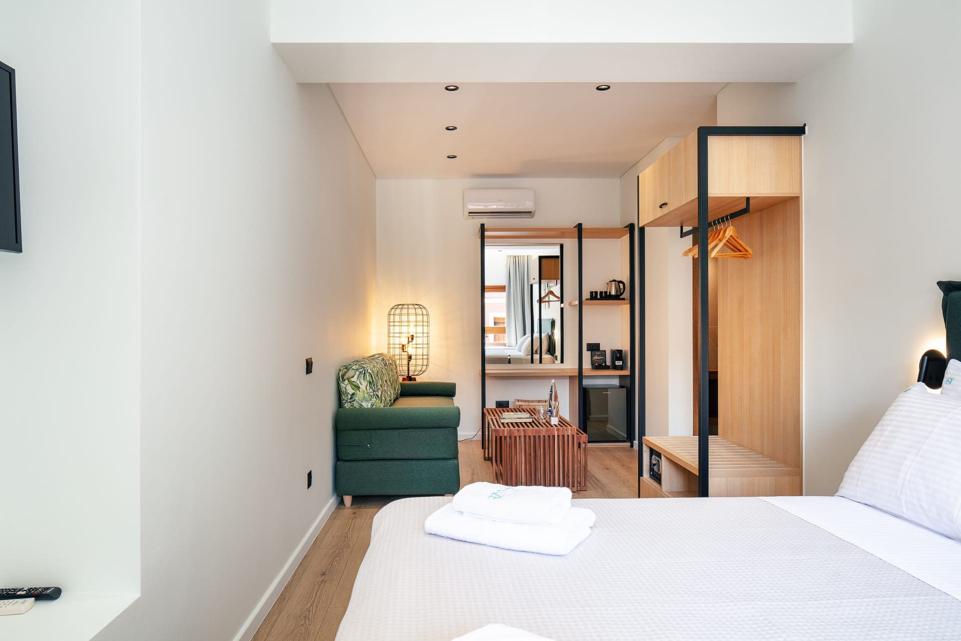 room-types-CENTROSTOR-PRSTOB-0.jpg