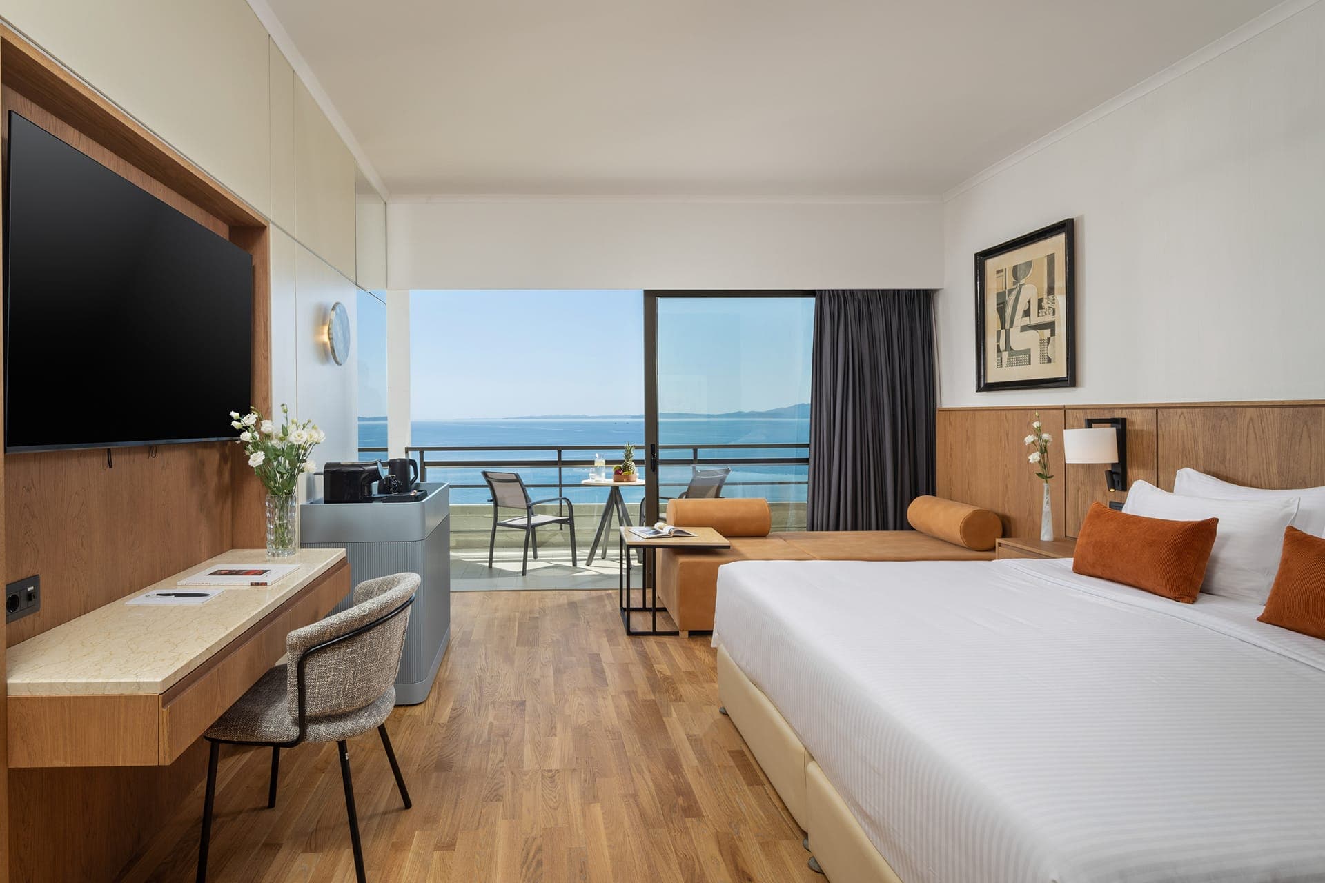 room-types-CFUHOLPLC-ESV-0.jpg