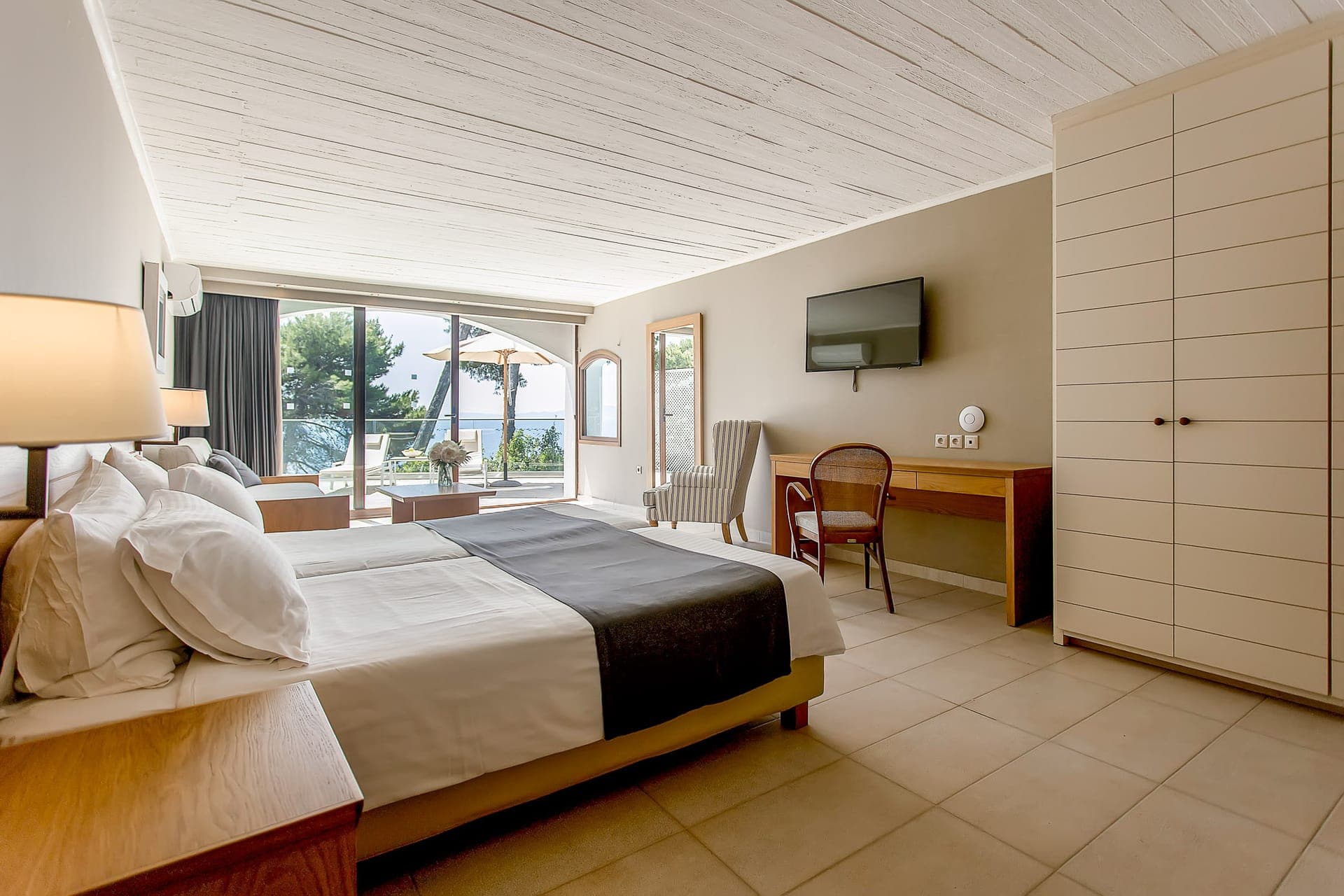 room-types-CFUHOLPLC-PRBGP-0.jpg