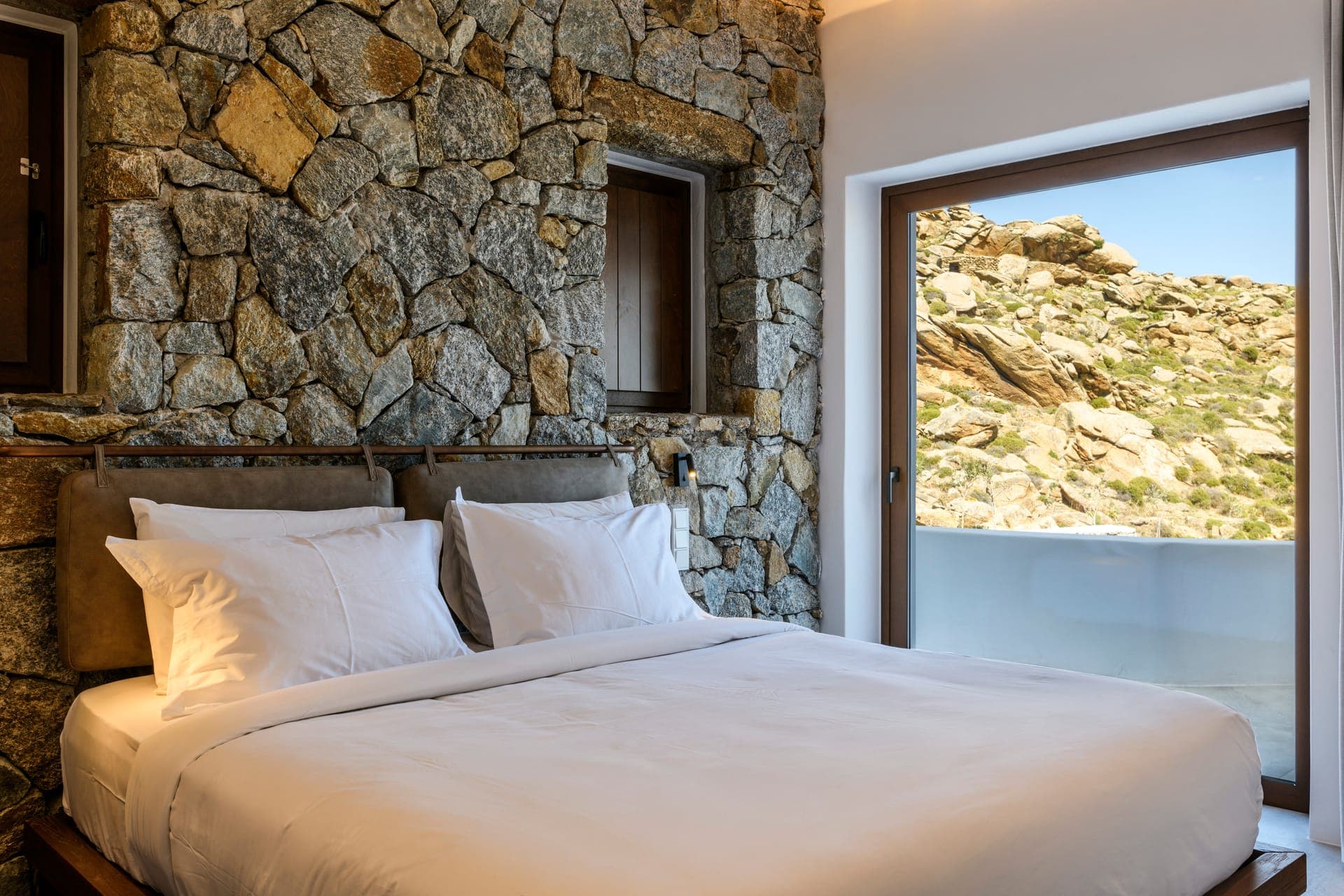 room-types-CHARISMAHT-COZY-0.jpg