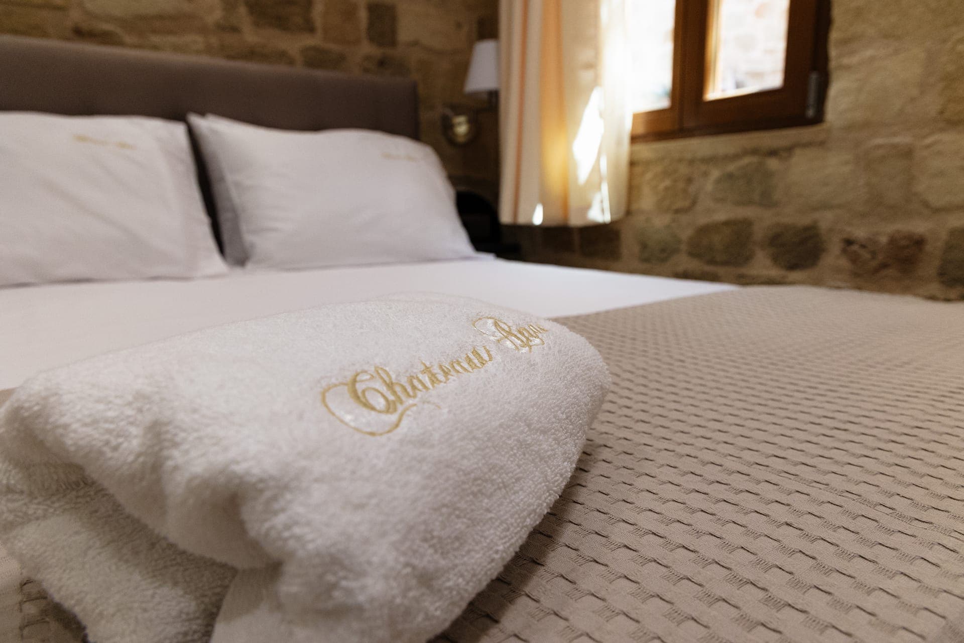 room-types-CHATEAUALS-DLX-0.jpg
