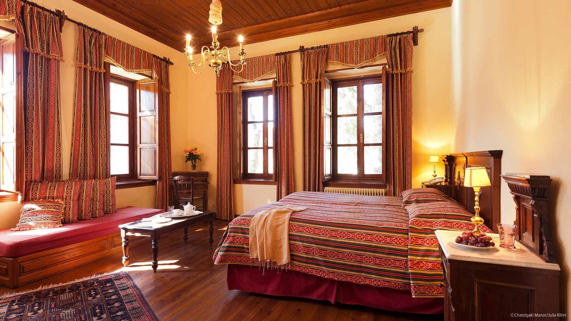 room-types-CHATZIGAKI-CLASSR-0.jpg