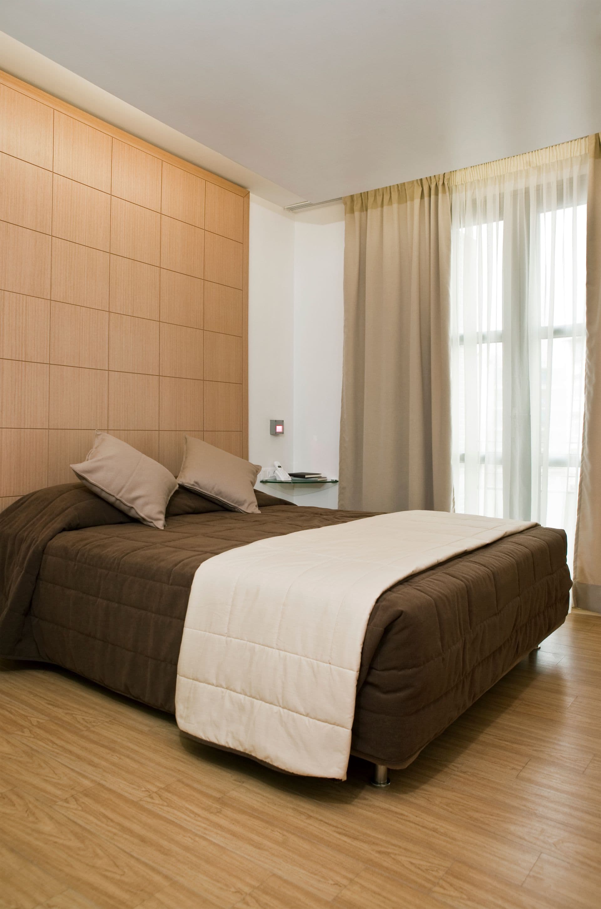 room-types-CHICH-SINGLE-0.jpg