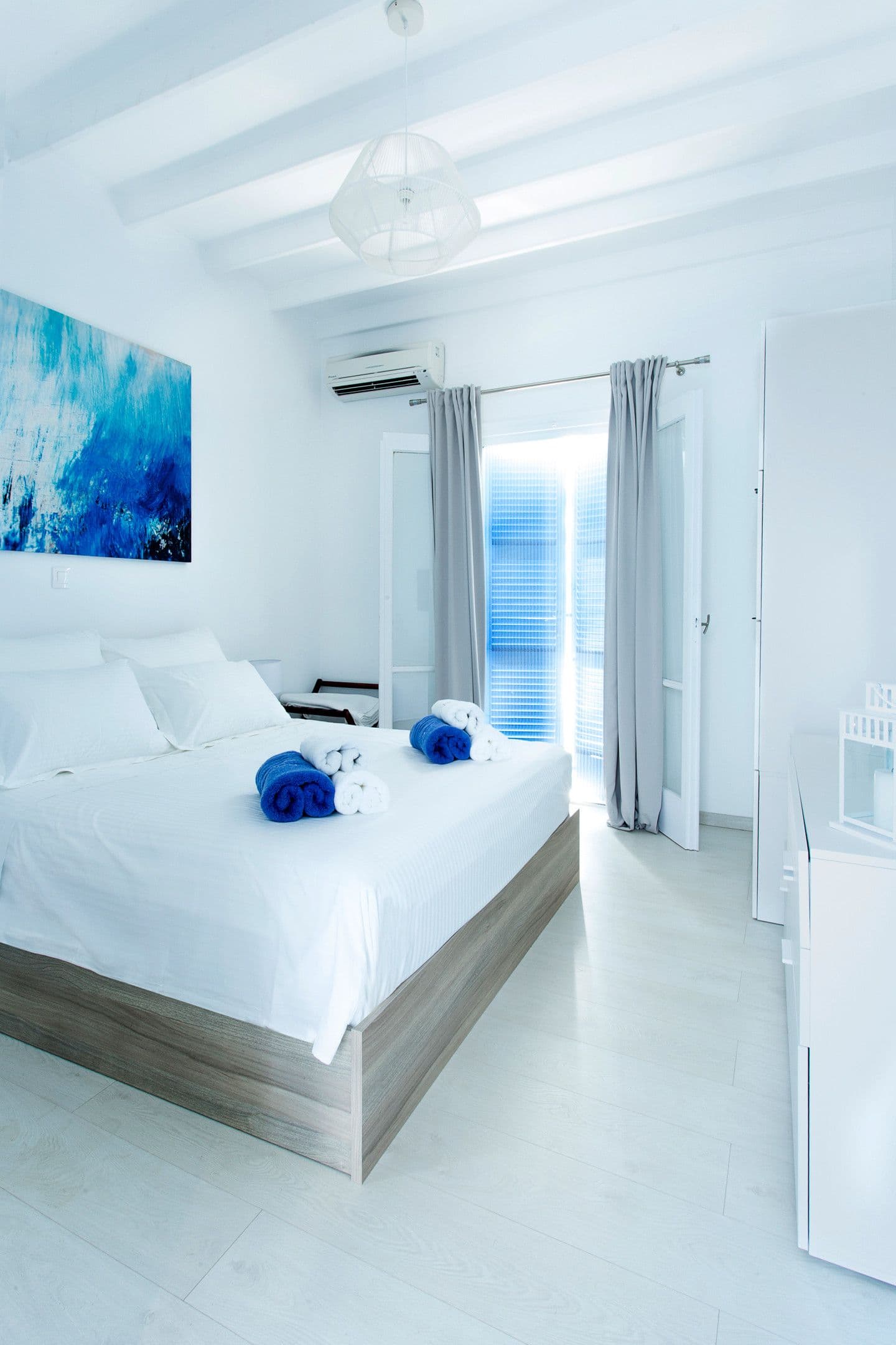 room-types-CHILL-SIX-0.jpg