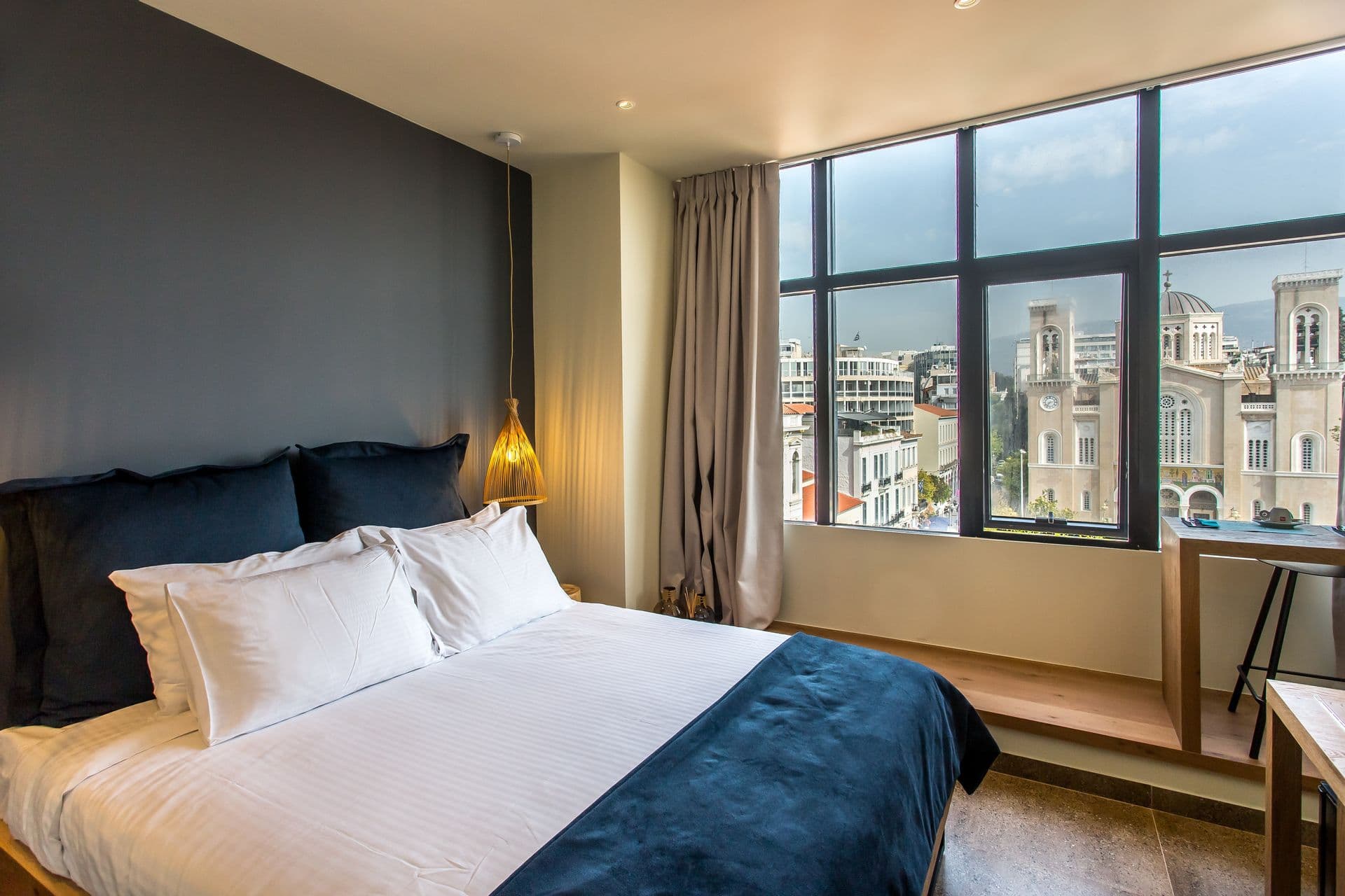 room-types-CIELATHLIV-JNRSUI-0.jpg