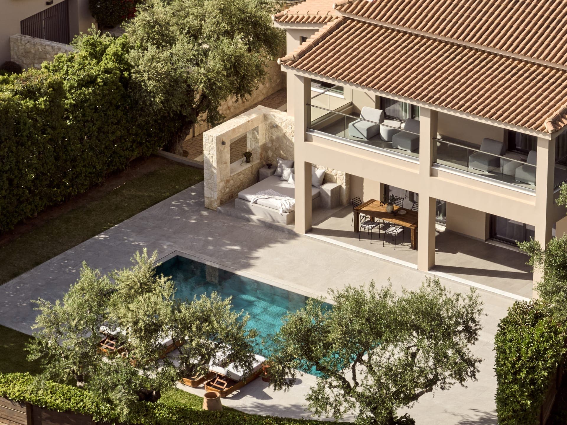 room-types-CIELO-athina-0.jpg