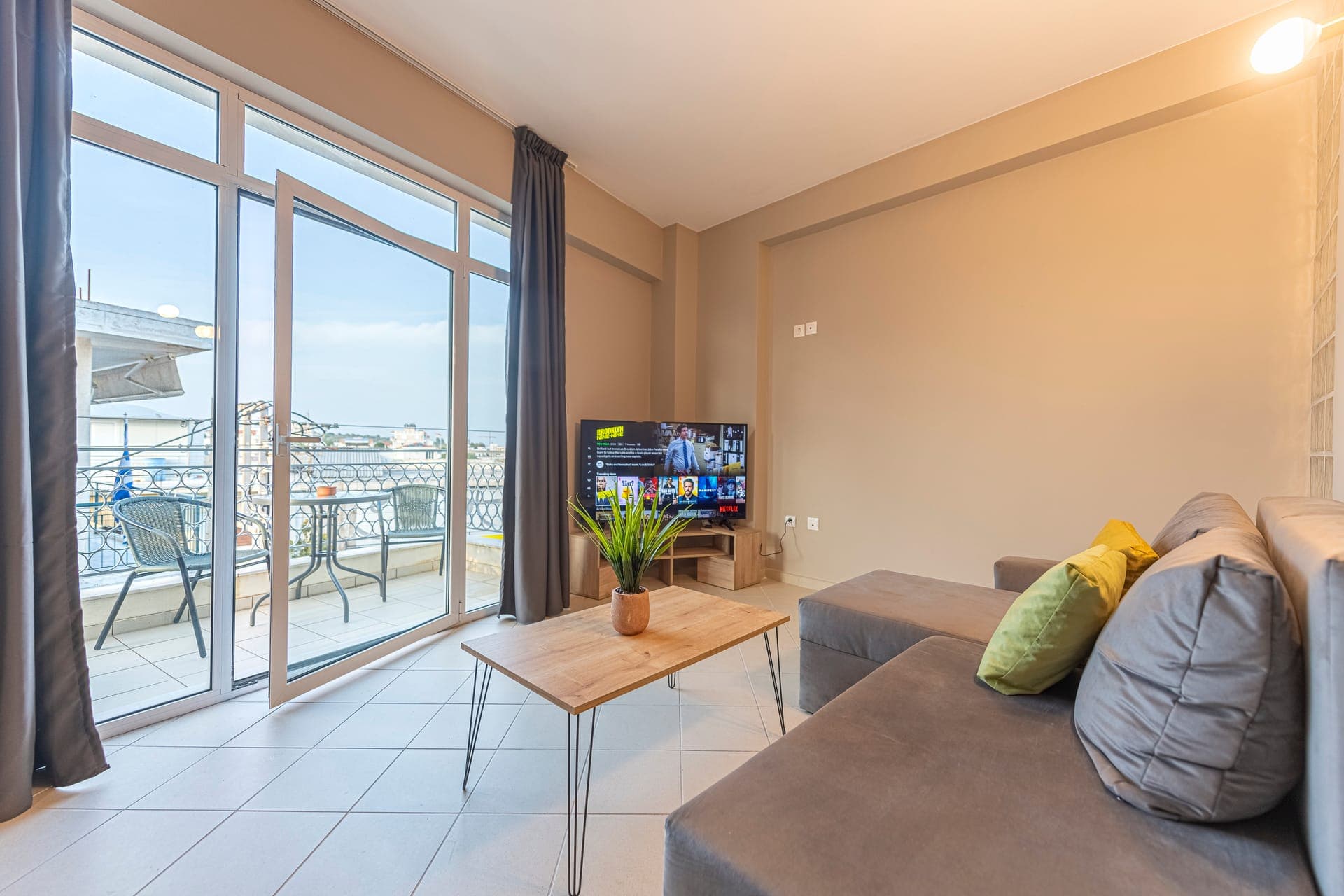 room-types-CINEMAZEUS-BTQB-0.jpg
