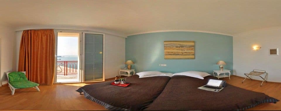 room-types-CITYMARINA-EXE-0.jpg
