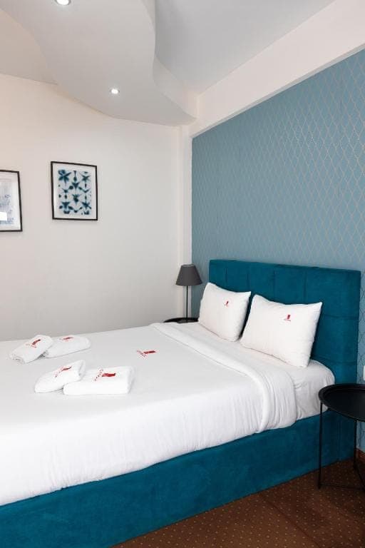 room-types-CITYPLAZA-AP1-0.jpg