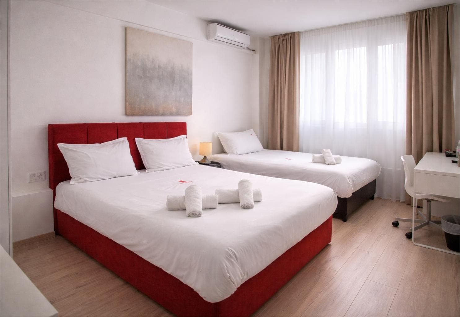 room-types-CITYPLAZA-TRPL-0.jpg