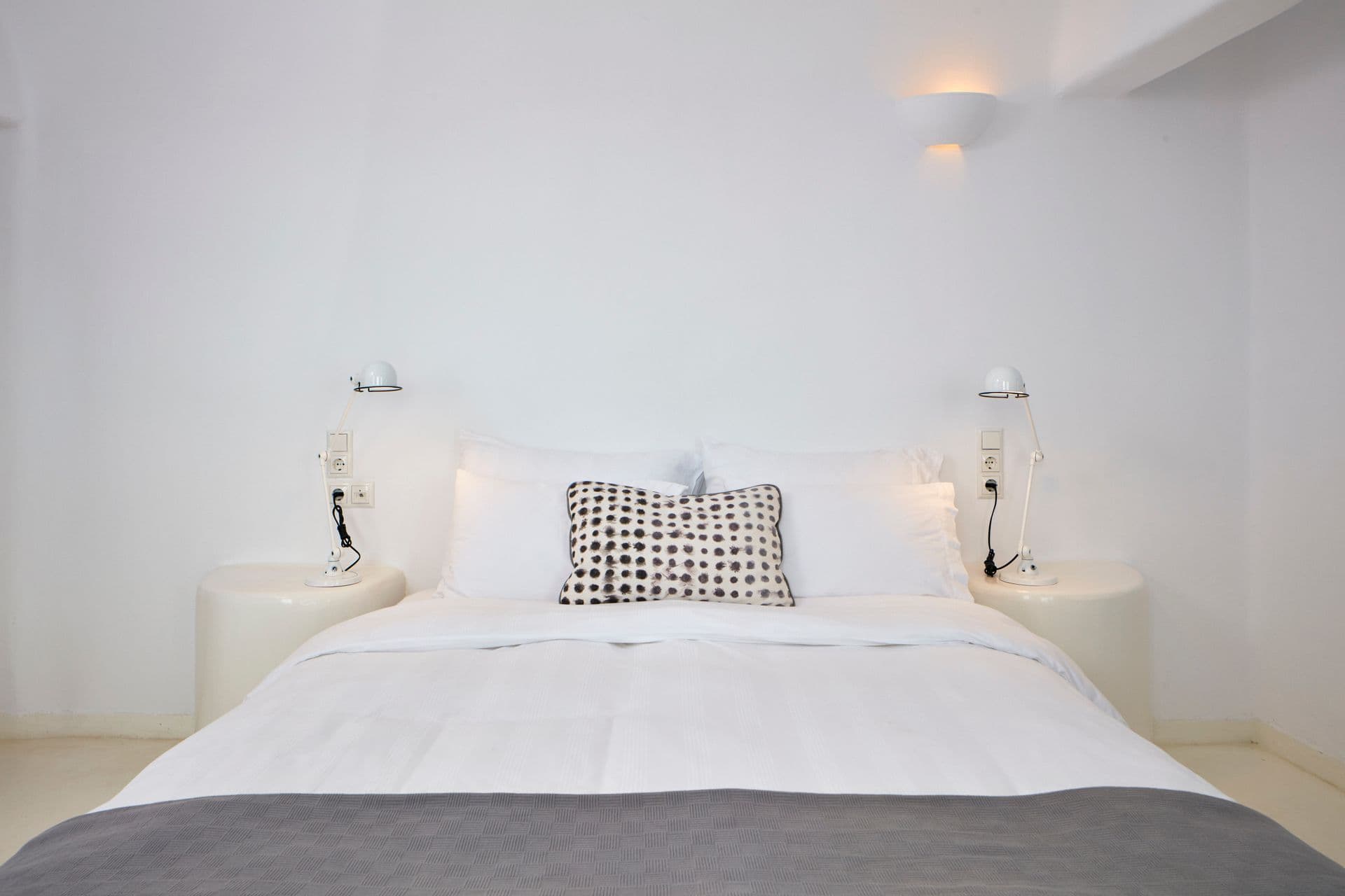 room-types-CLIFFSAN-DBLS-0.jpg