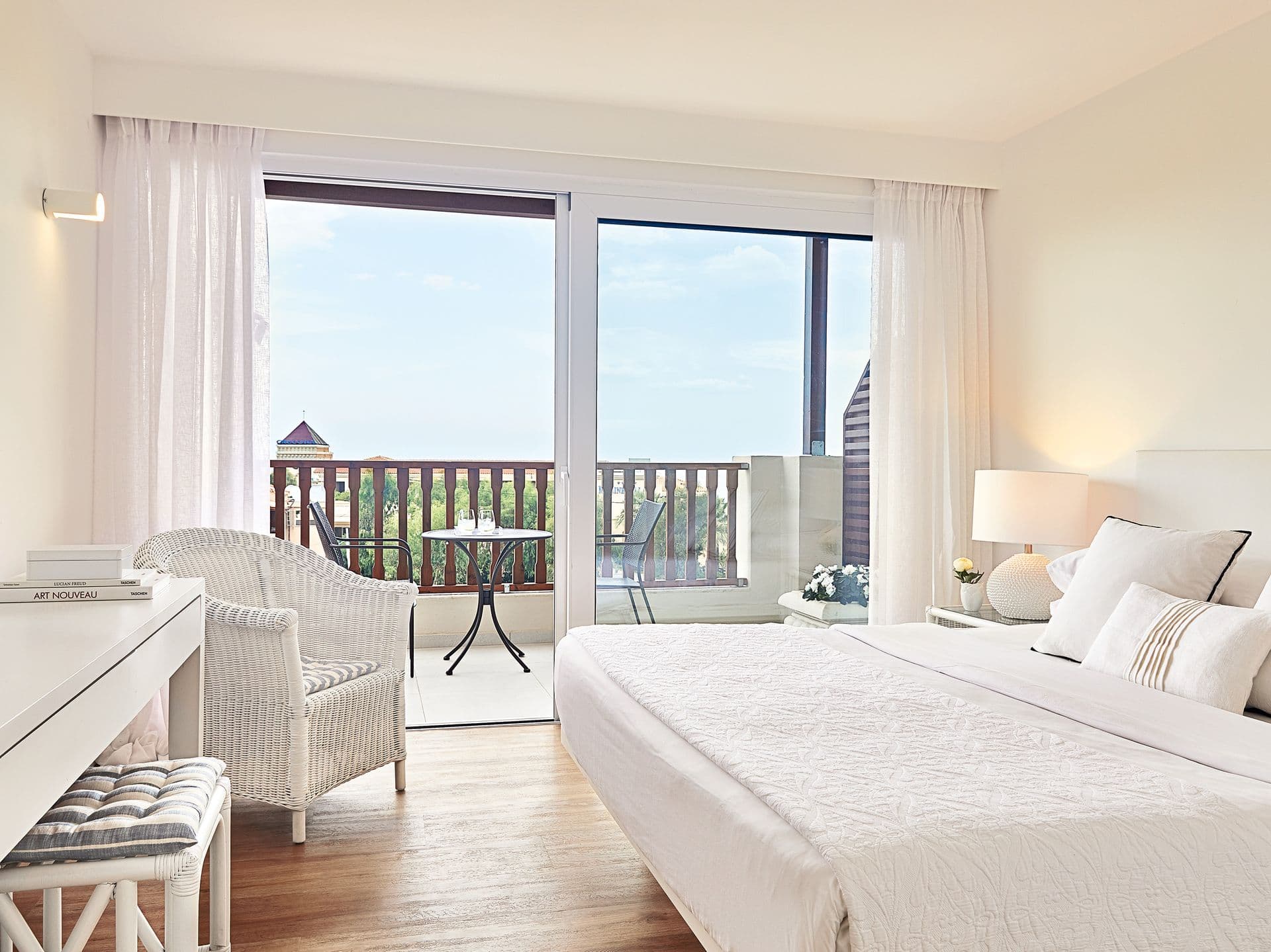 room-types-CLUBMARINE-CMDG-0.jpg
