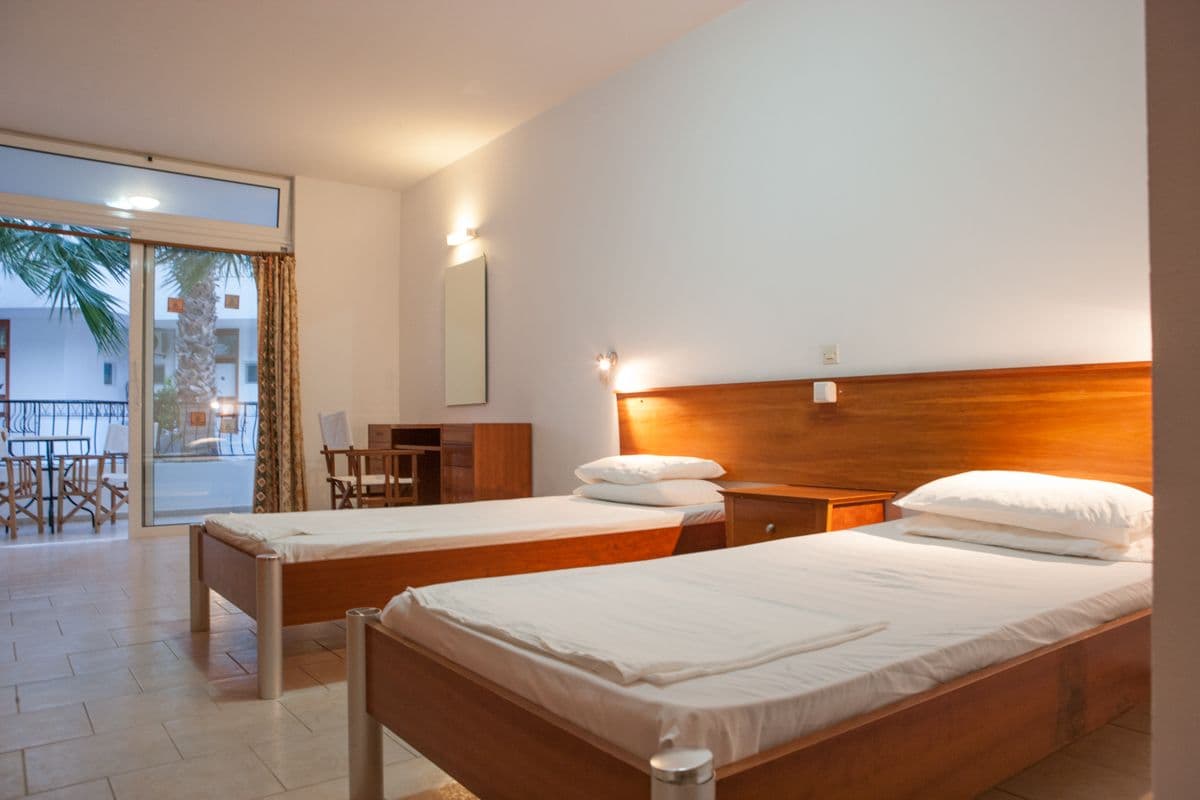 room-types-COLISEUM-STUDIO-0.jpg