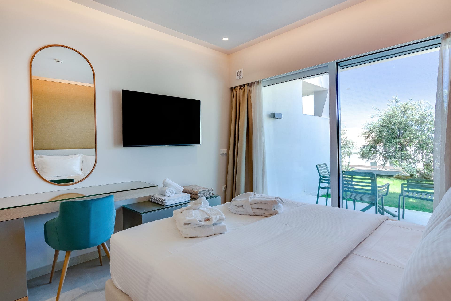 room-types-COLONIDES-DDCV-0.jpg