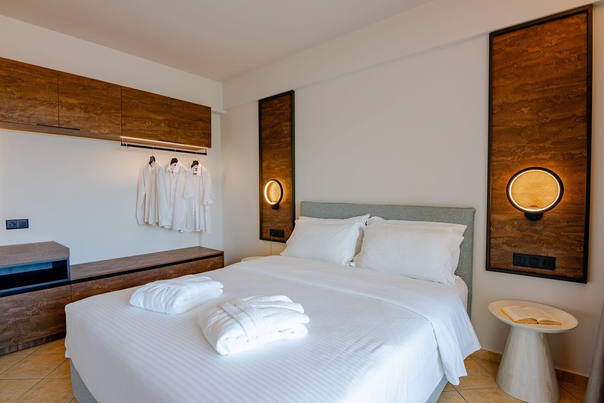 room-types-COLONIDES-EXSUSV-0.jpg