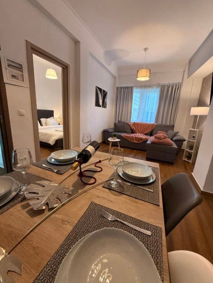room-types-COMPASSLOF-EAST-0.jpg