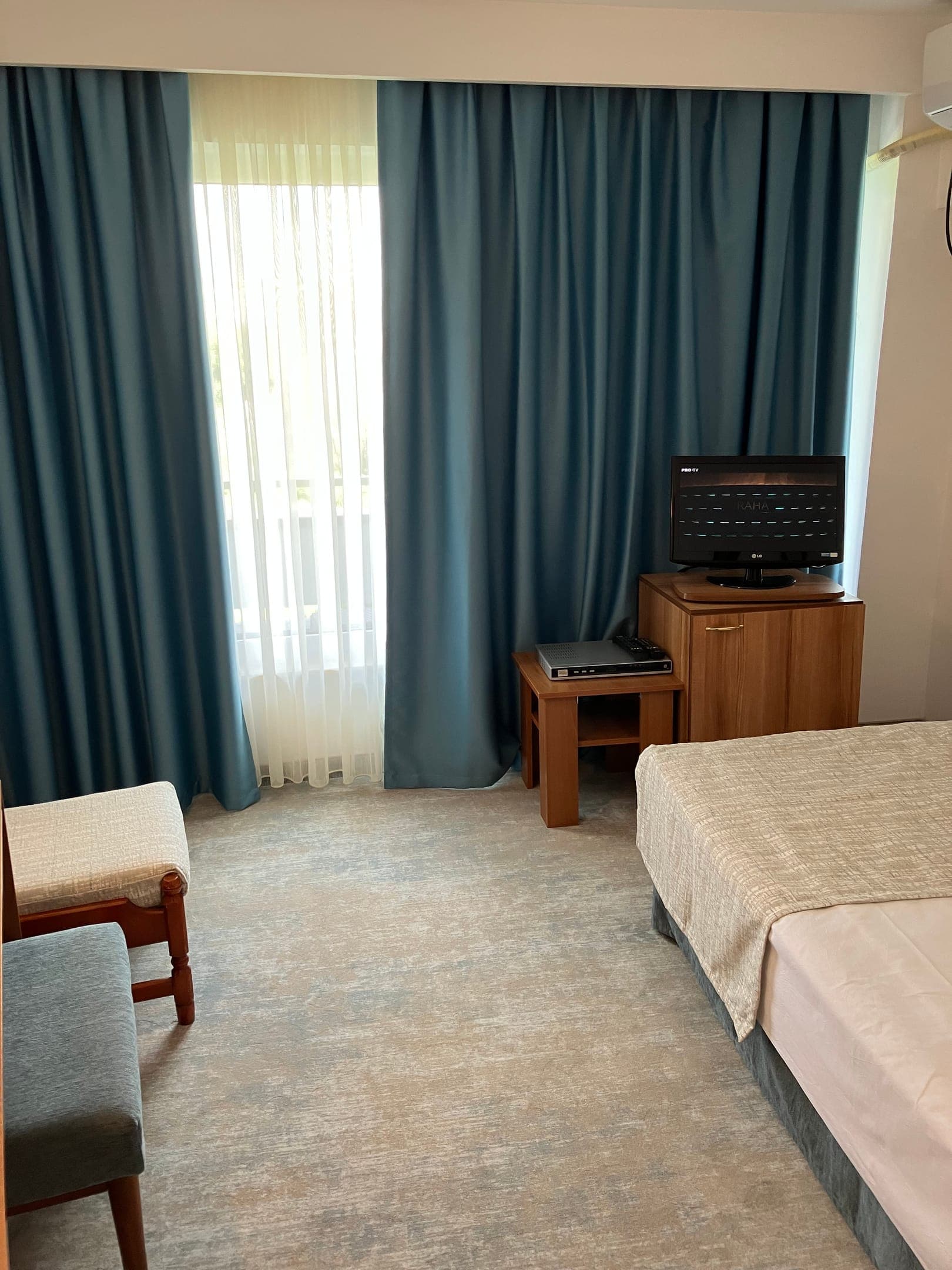 room-types-CONDOR-SGL-0.jpg