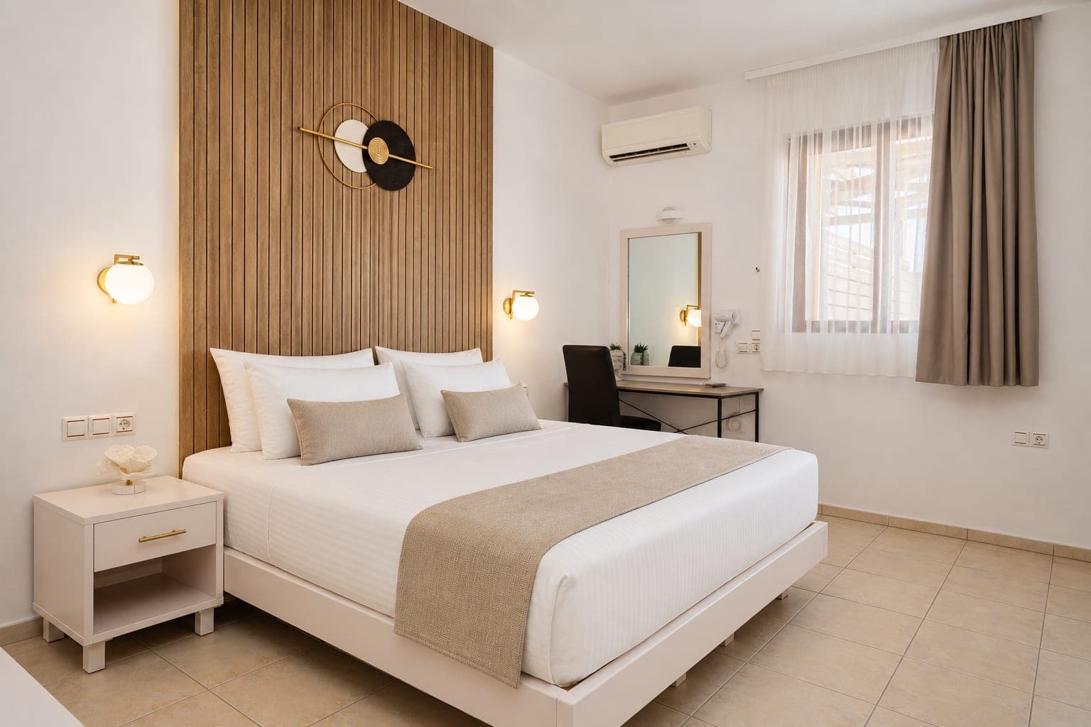 room-types-CONSTASEA-STDDBL-0.jpg
