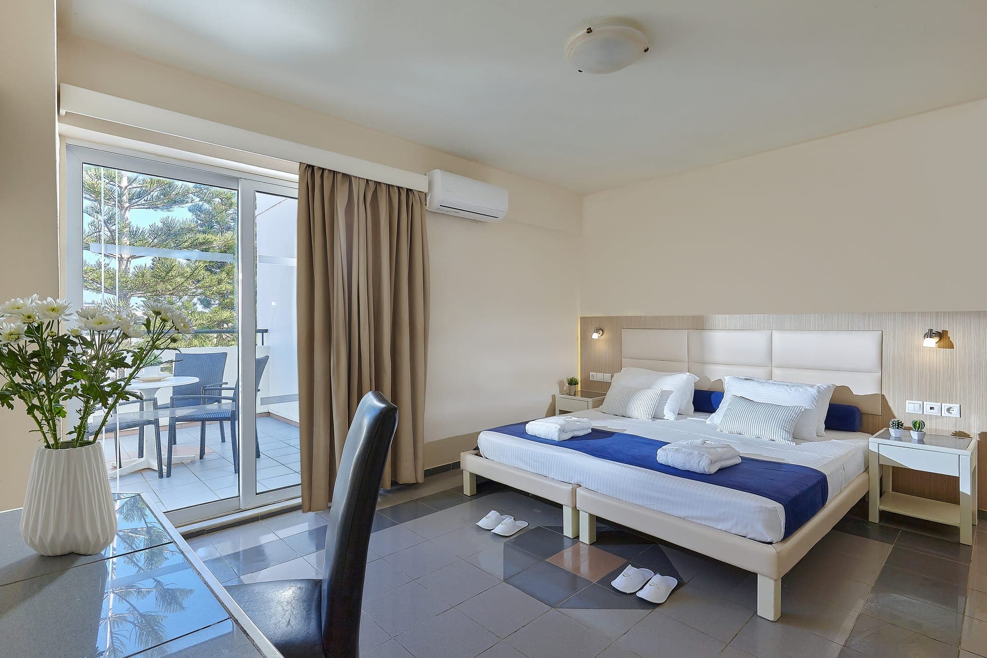 room-types-CONSTASEA-SUPFAM-0.jpg