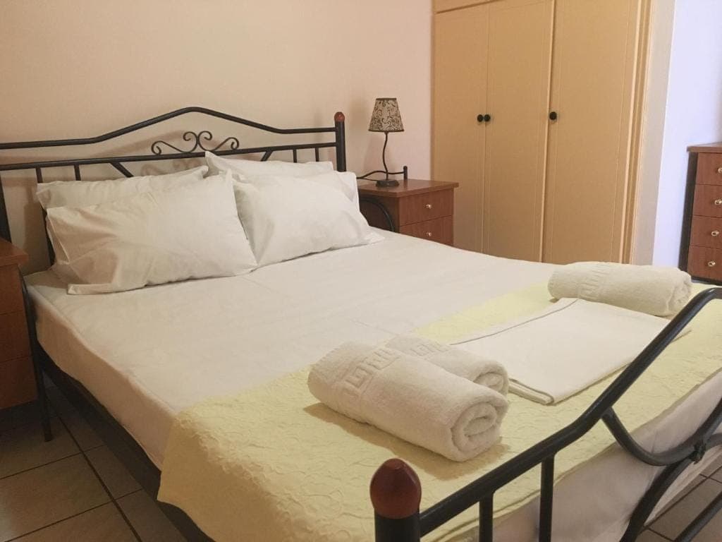 room-types-CONTARATHL-4-0.jpg
