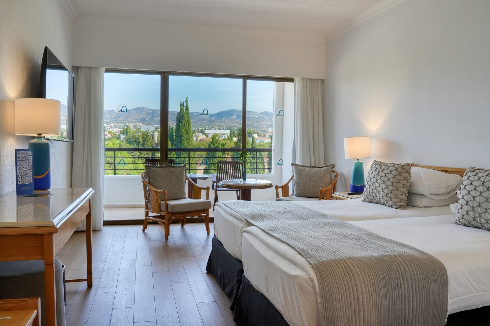 room-types-CORALB-MV-0.jpg