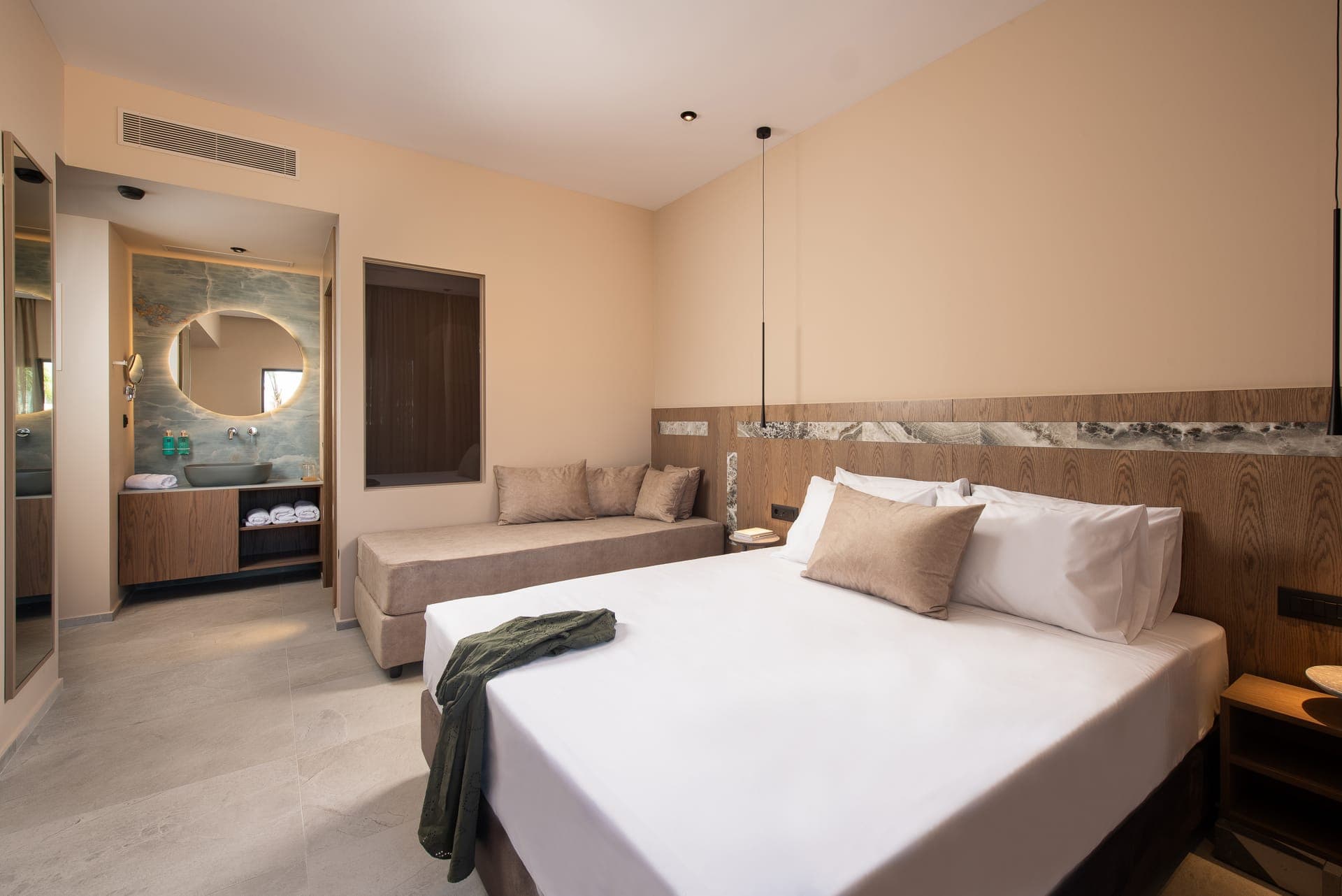 room-types-COSMEEN-DTPL-0.jpg