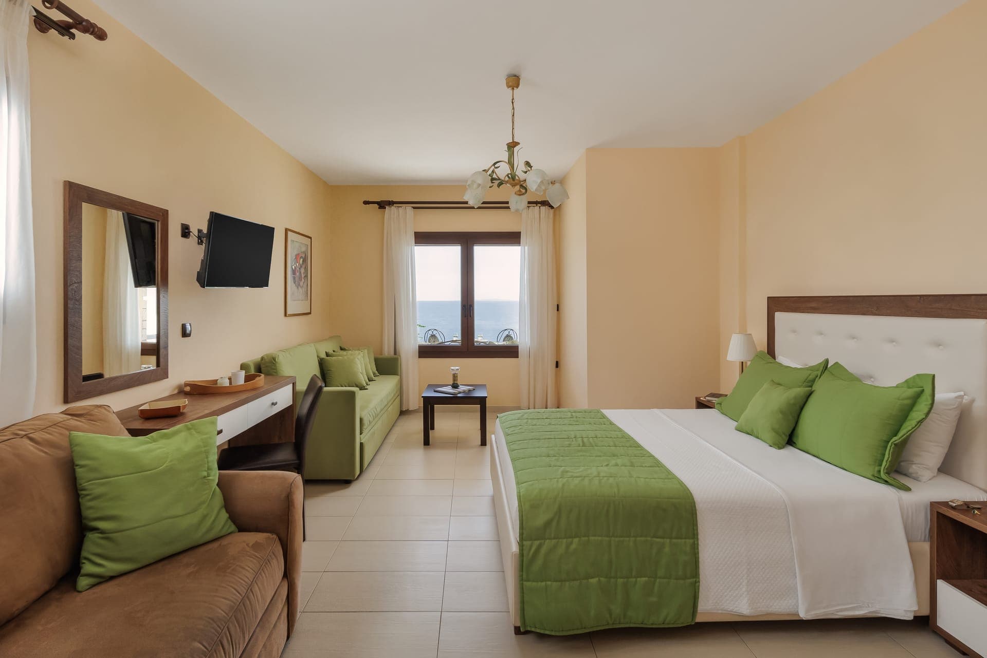 room-types-COSTASMERA-JNRSUI-0.jpg