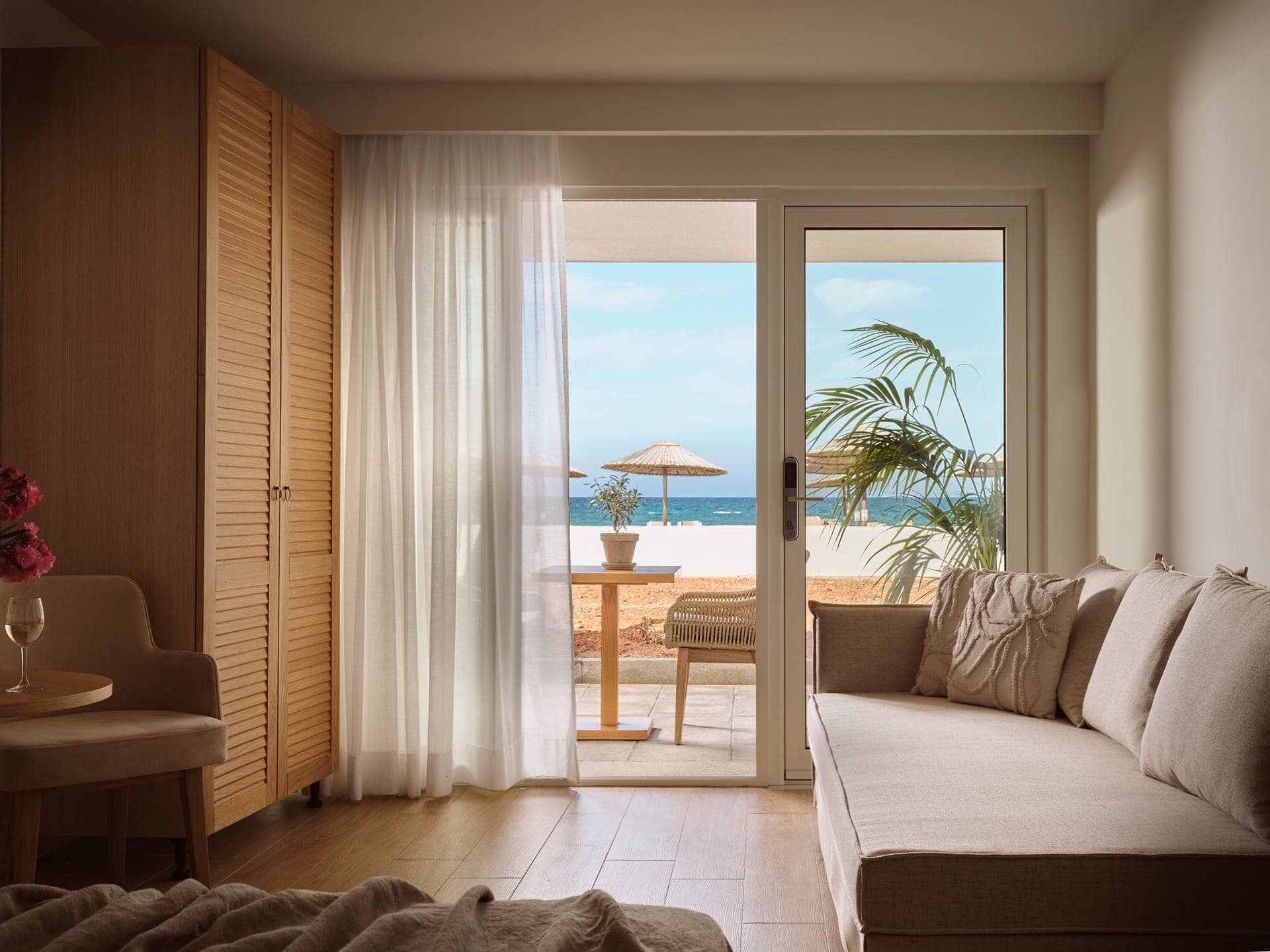 room-types-CRETABEACH-WAT-0.jpg