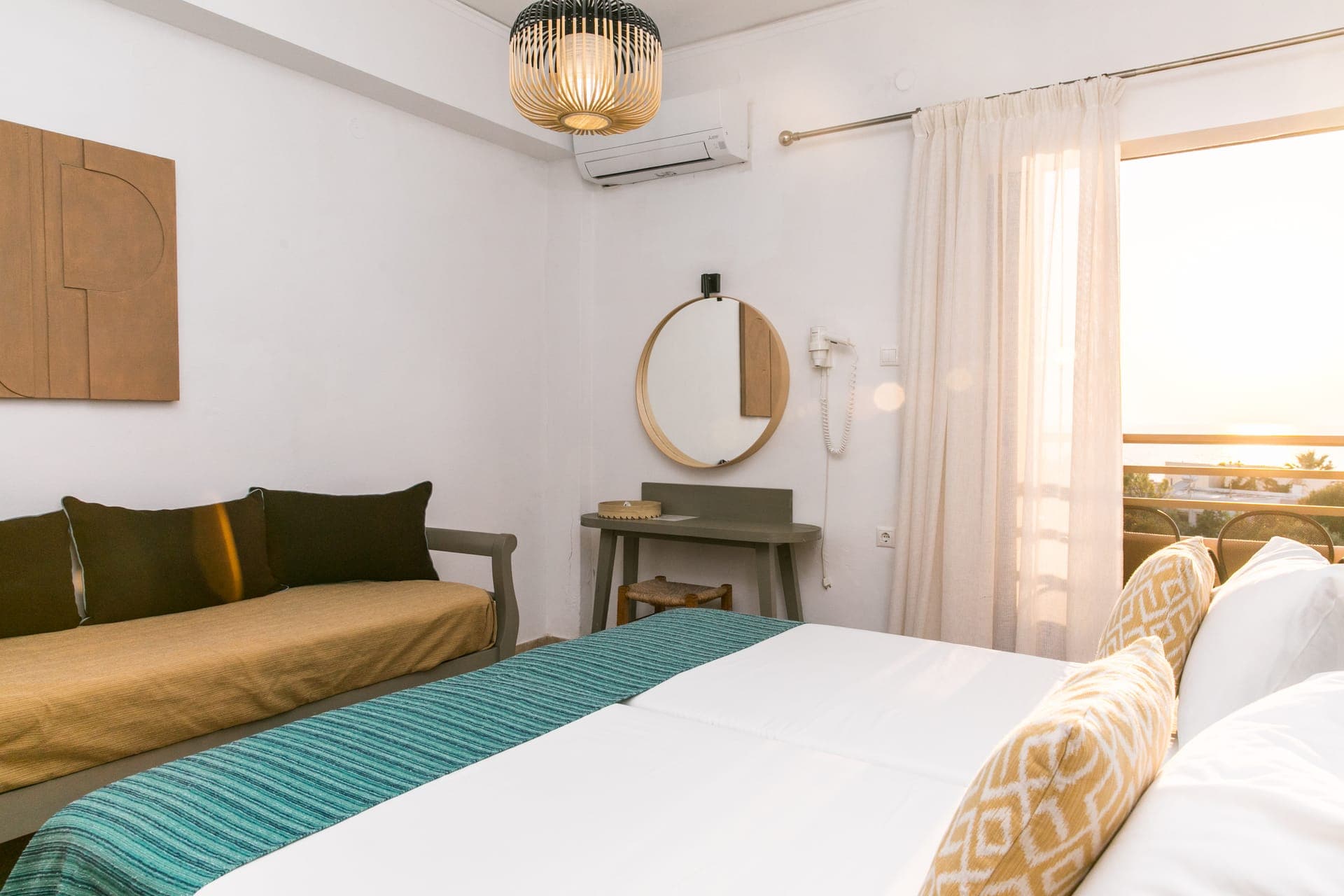 room-types-CRETAVITAL-TRIPLE-0.jpg