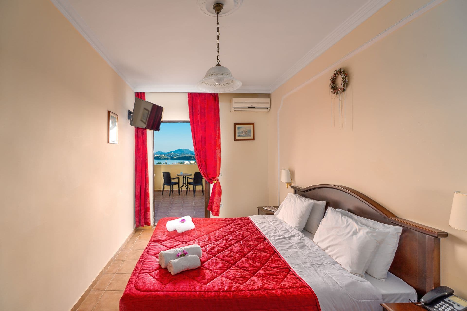 room-types-CRFSECRET-EXEC-0.jpg