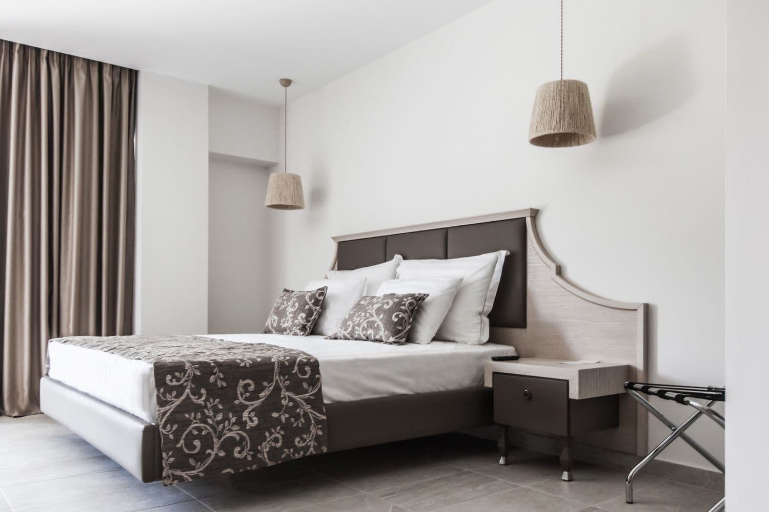 room-types-CRONWRS-BUDGET-0.jpg