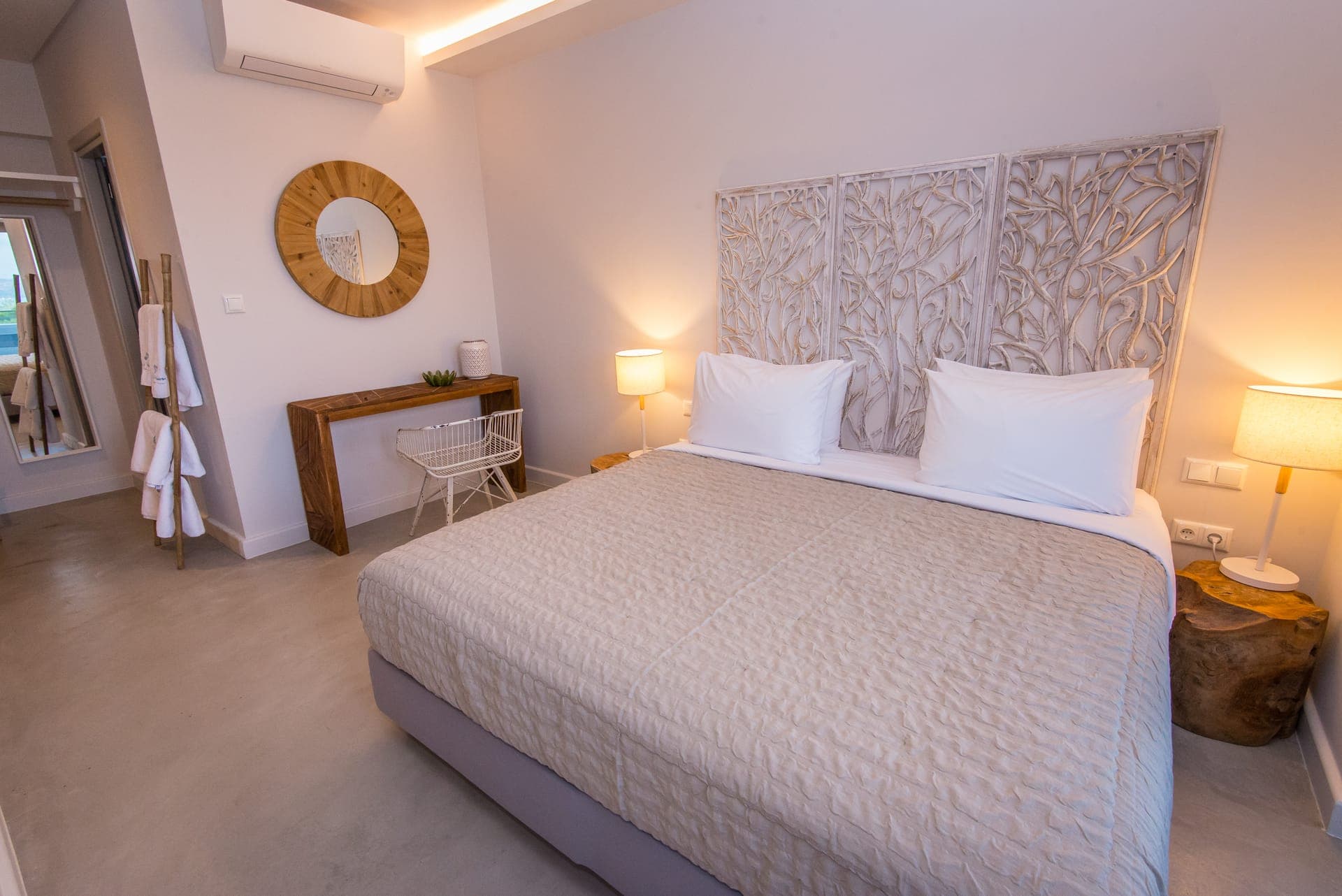 room-types-CRYSTALW-ROZOLI-0.jpg