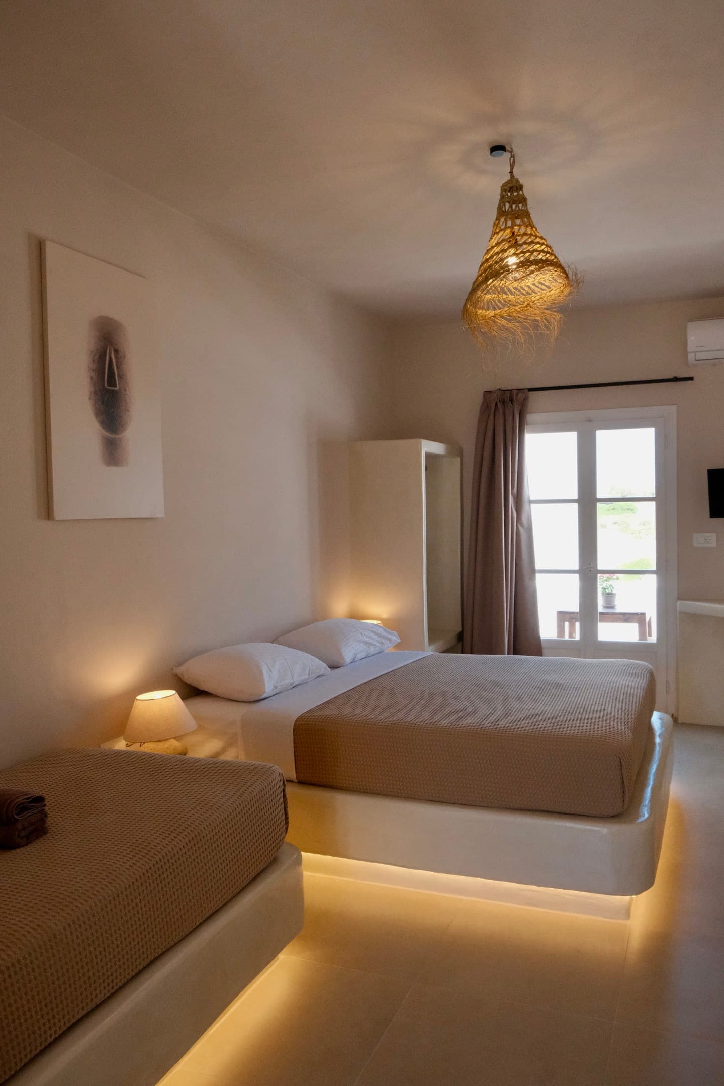 room-types-CYCLCHARM-SUTRIP-0.jpg