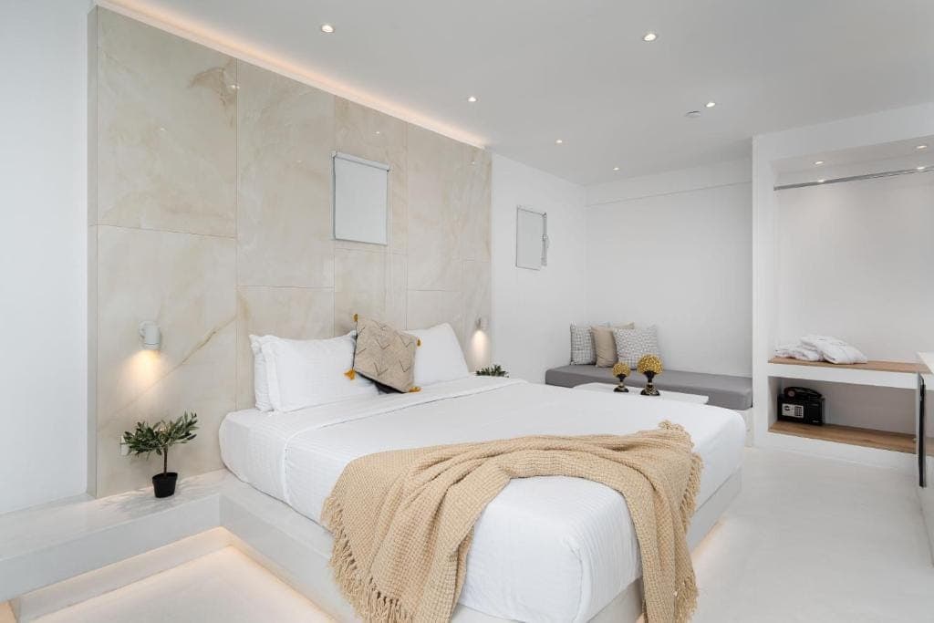 room-types-CYCLDSTSNT-C1-0.jpg