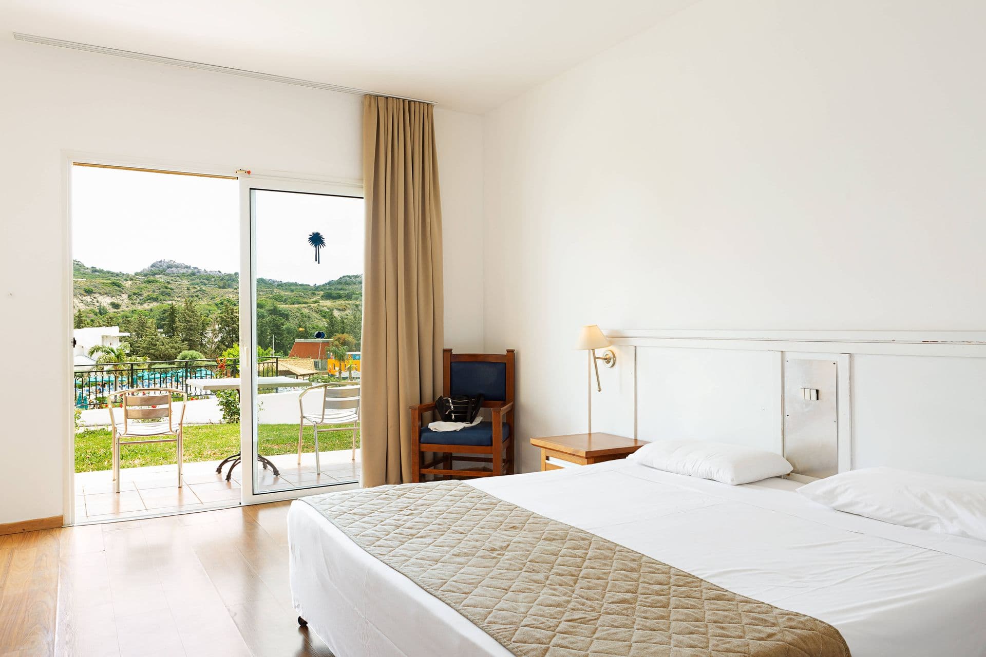 room-types-CYPROFALI-DOUBLE-0.jpg