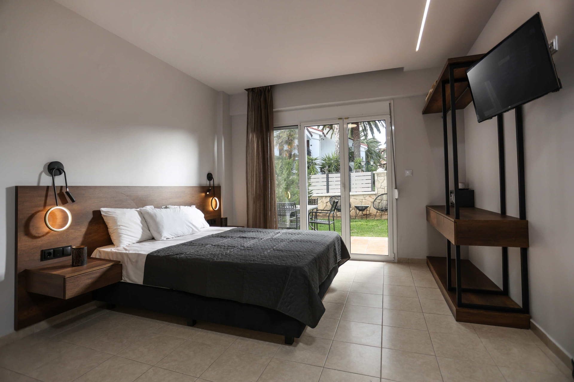 room-types-DANAISTU-GRFSTU-0.jpg