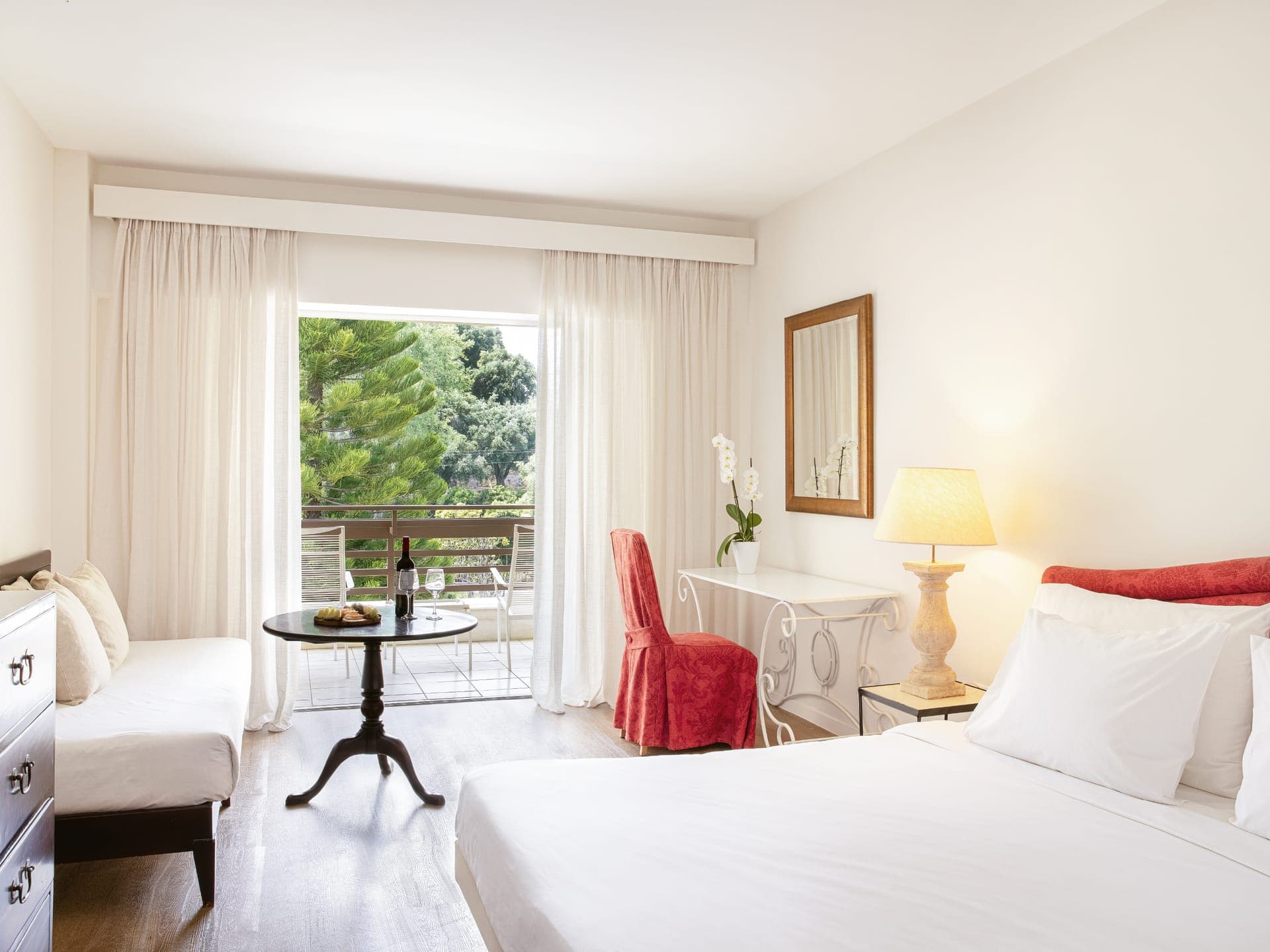 room-types-DAPHNILBAY-AGF-0.jpg