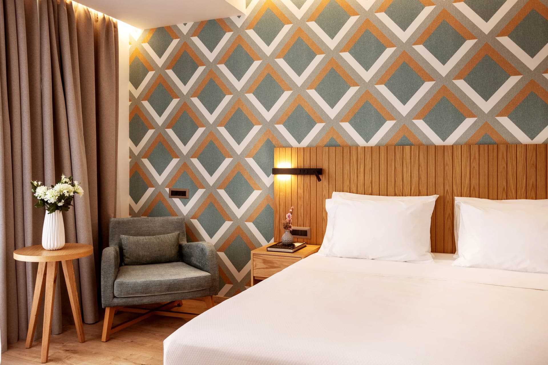 room-types-DAYSCITYAT-SUPDB-0.jpg