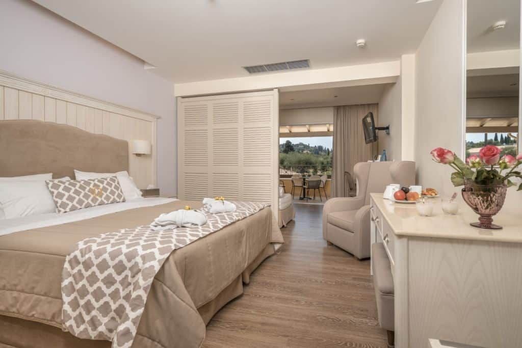 room-types-DEBONOH-JUNIOR-0.jpg