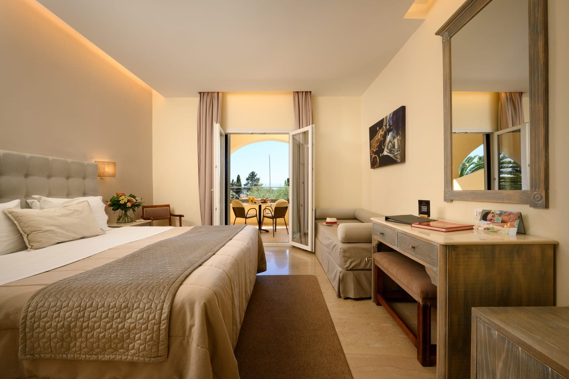 room-types-DEBONOH-SUPTRP-0.jpg