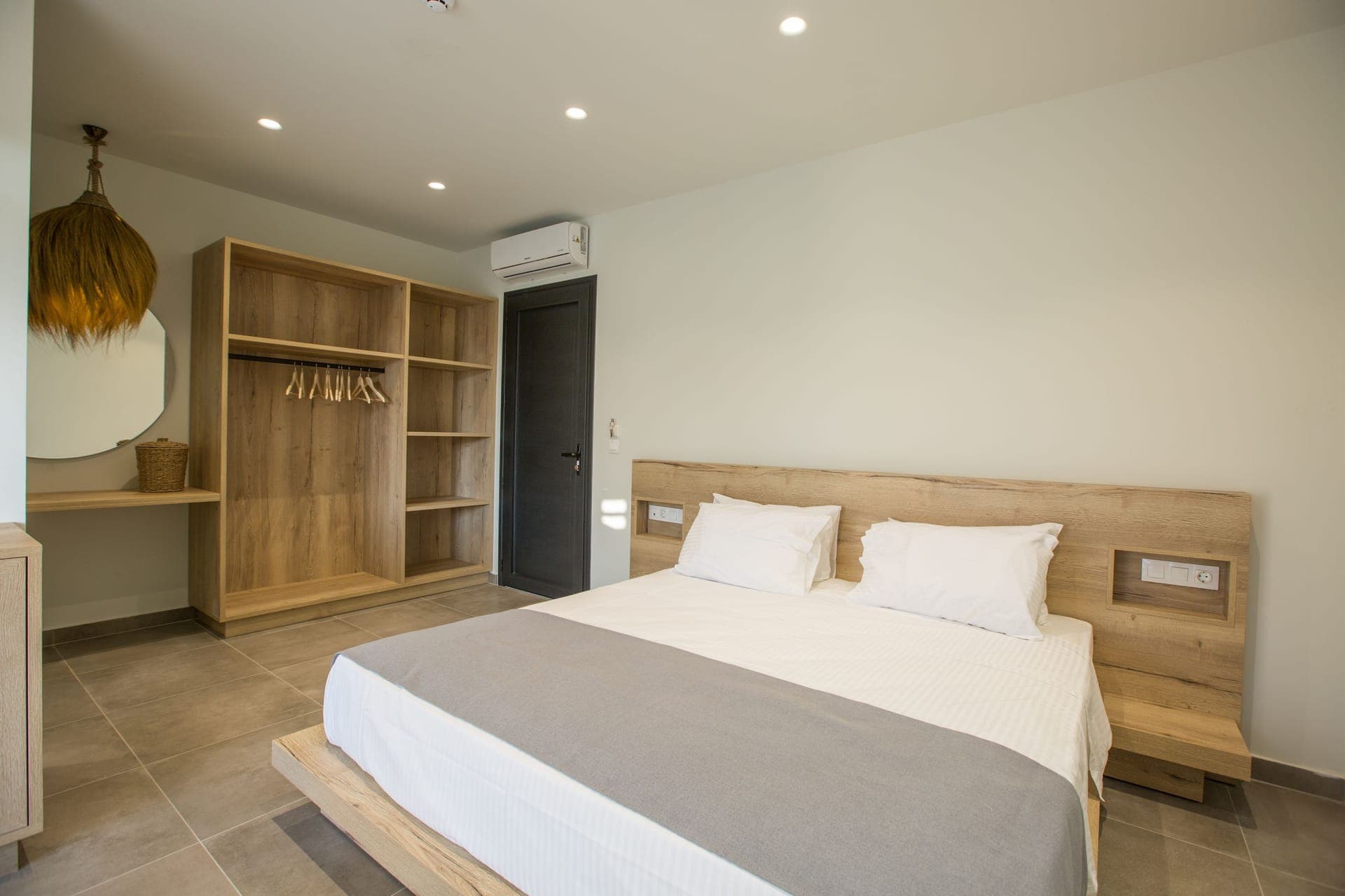 room-types-DELIGHTLR-SDR-0.jpg
