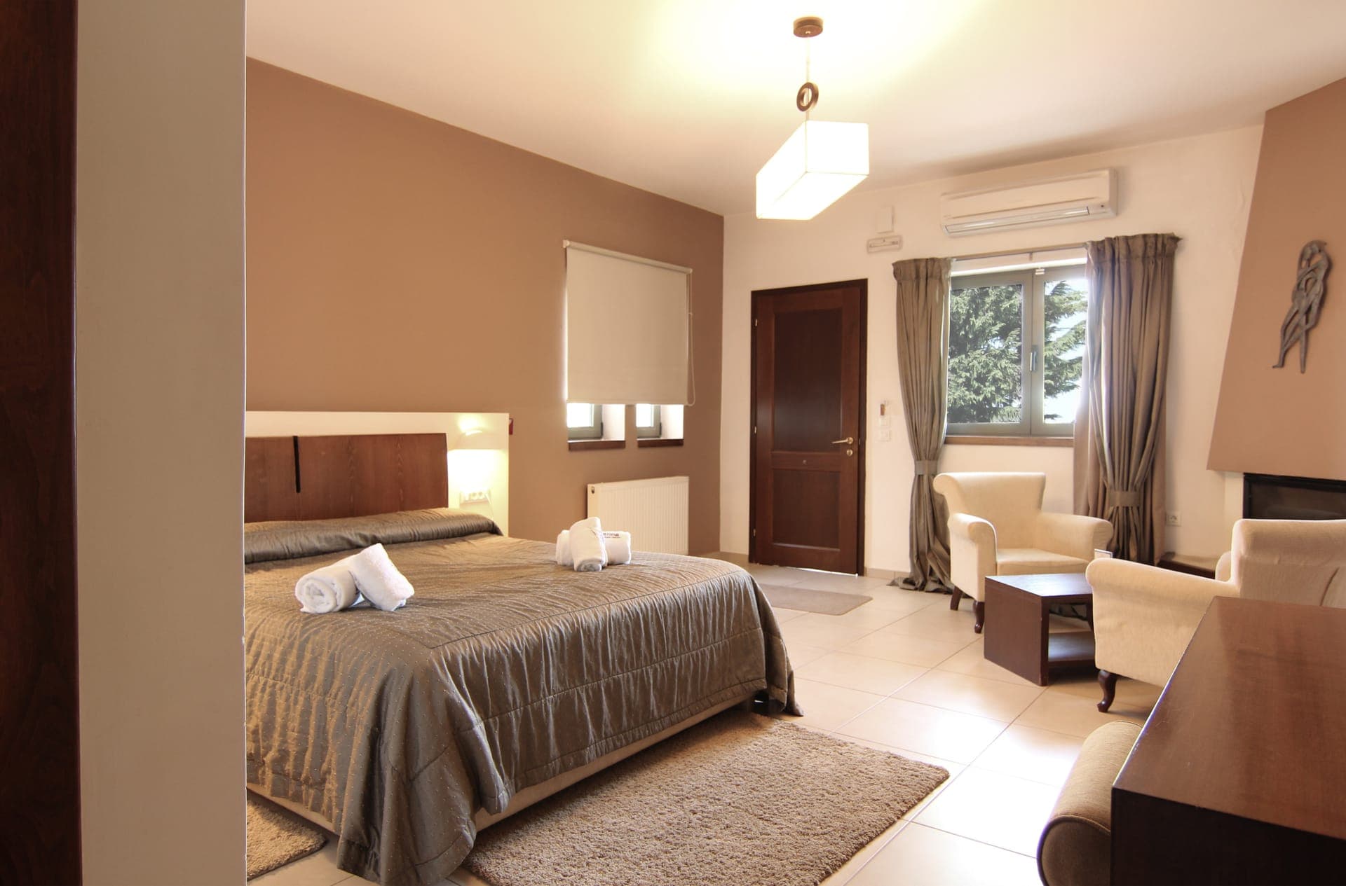 room-types-DELINA-DBL-0.jpg